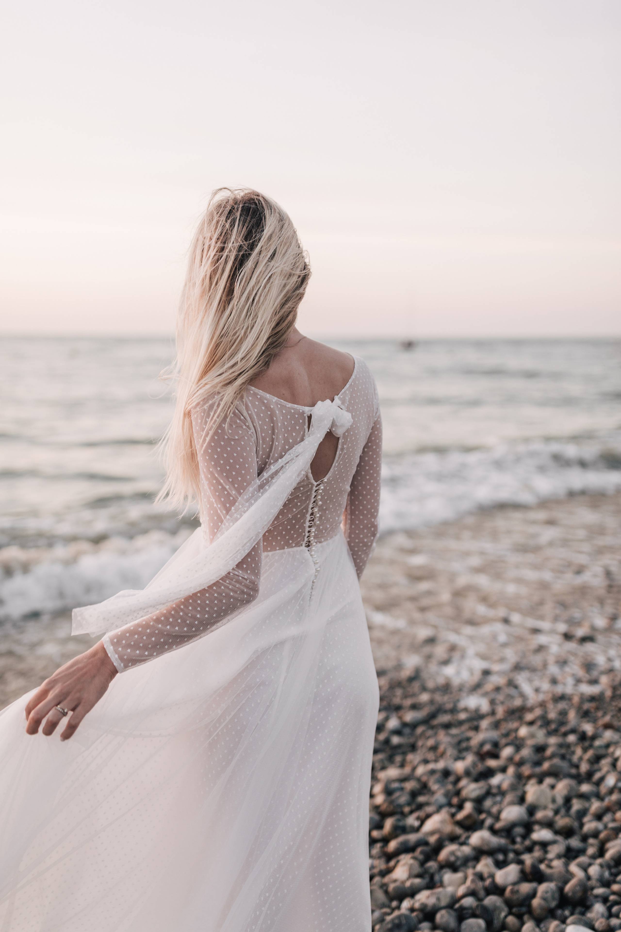 Wedding shooting at sea on Etretat (Maryna & Clement). Фотограф, Руан, Франция