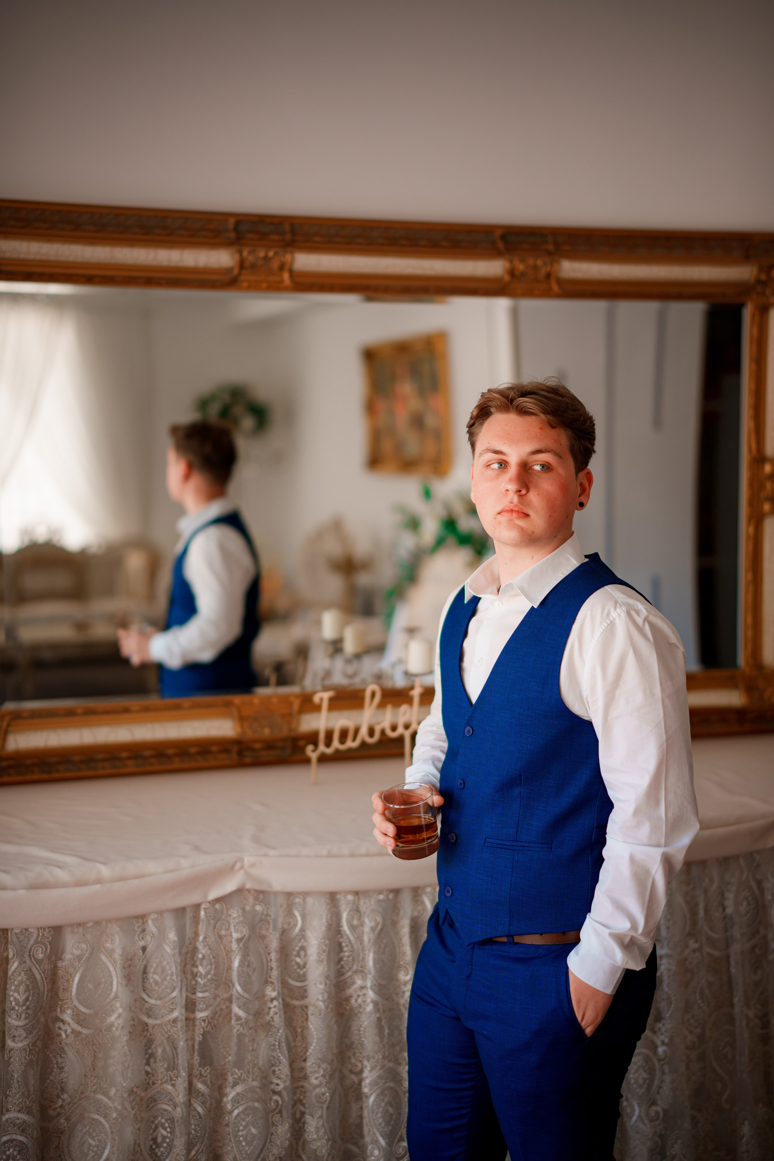 Restaurant Tabiet 500 lei/ toată clasa. Trendy Albums