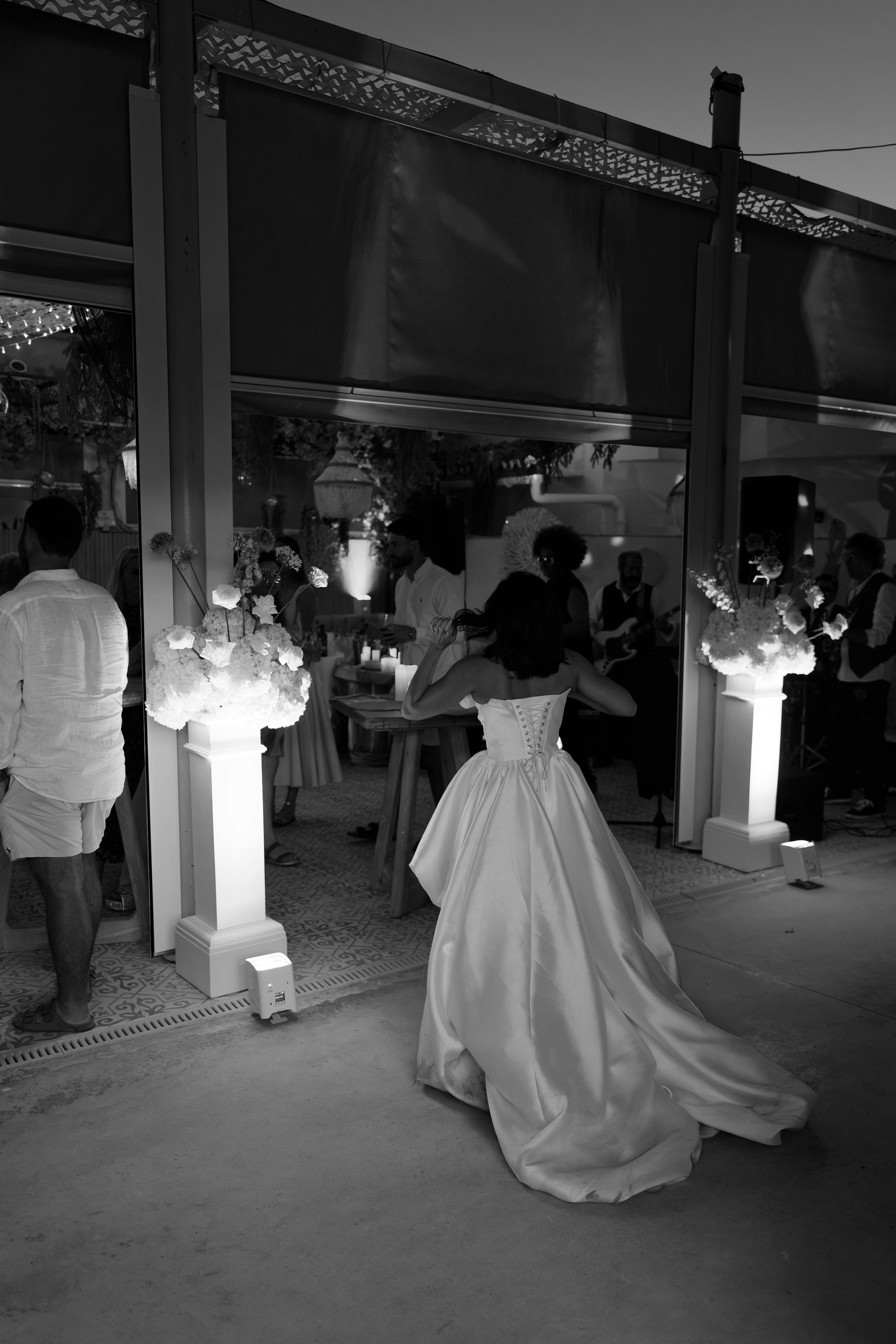 Beach Wedding in Marbella PREVIEW. Destination Wedding Photographer — Nikita Burtsev