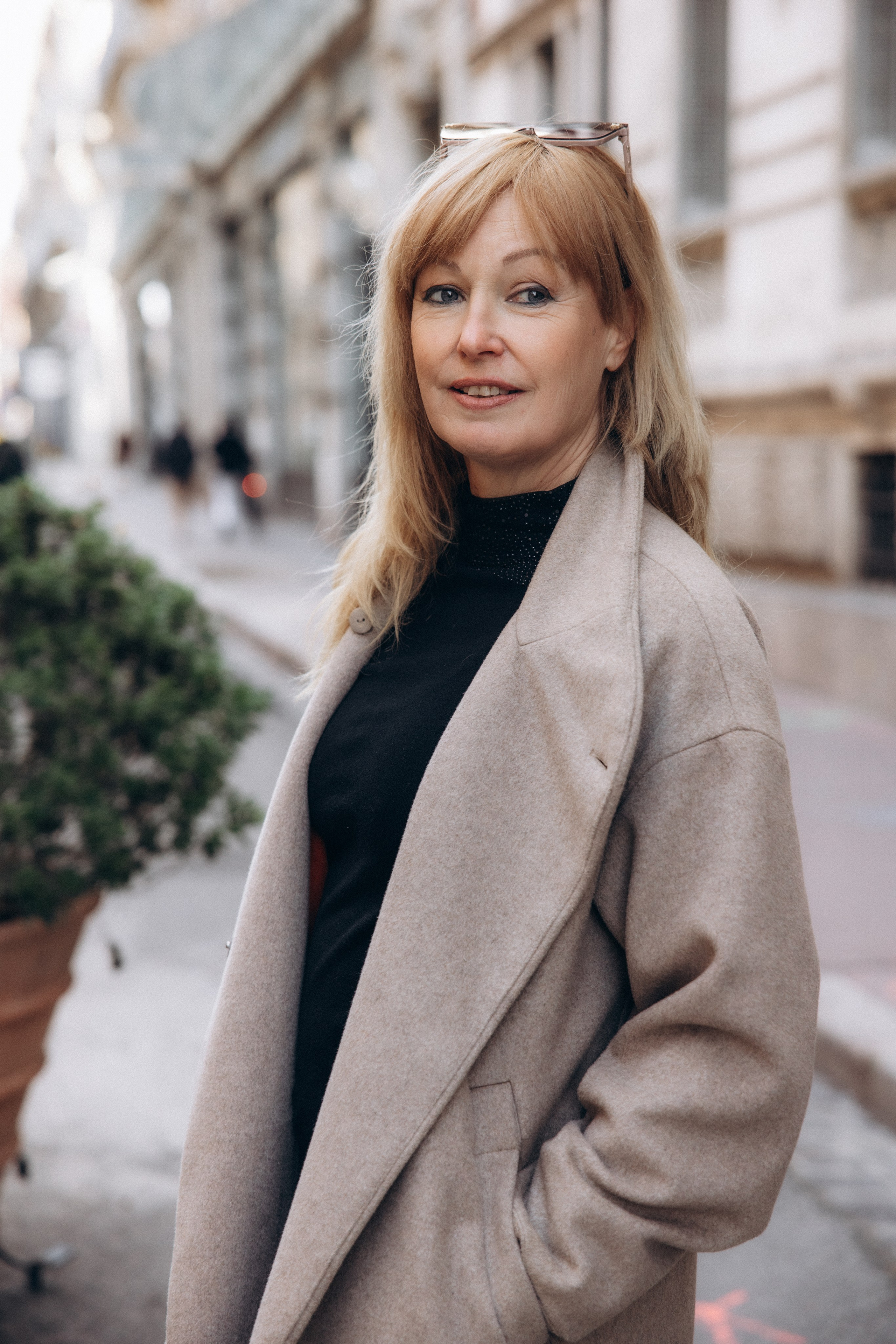 Content session in Toulouse with Lisa. Eugénie Smirnova — photographe à Toulouse et dans le sud-ouest de la France