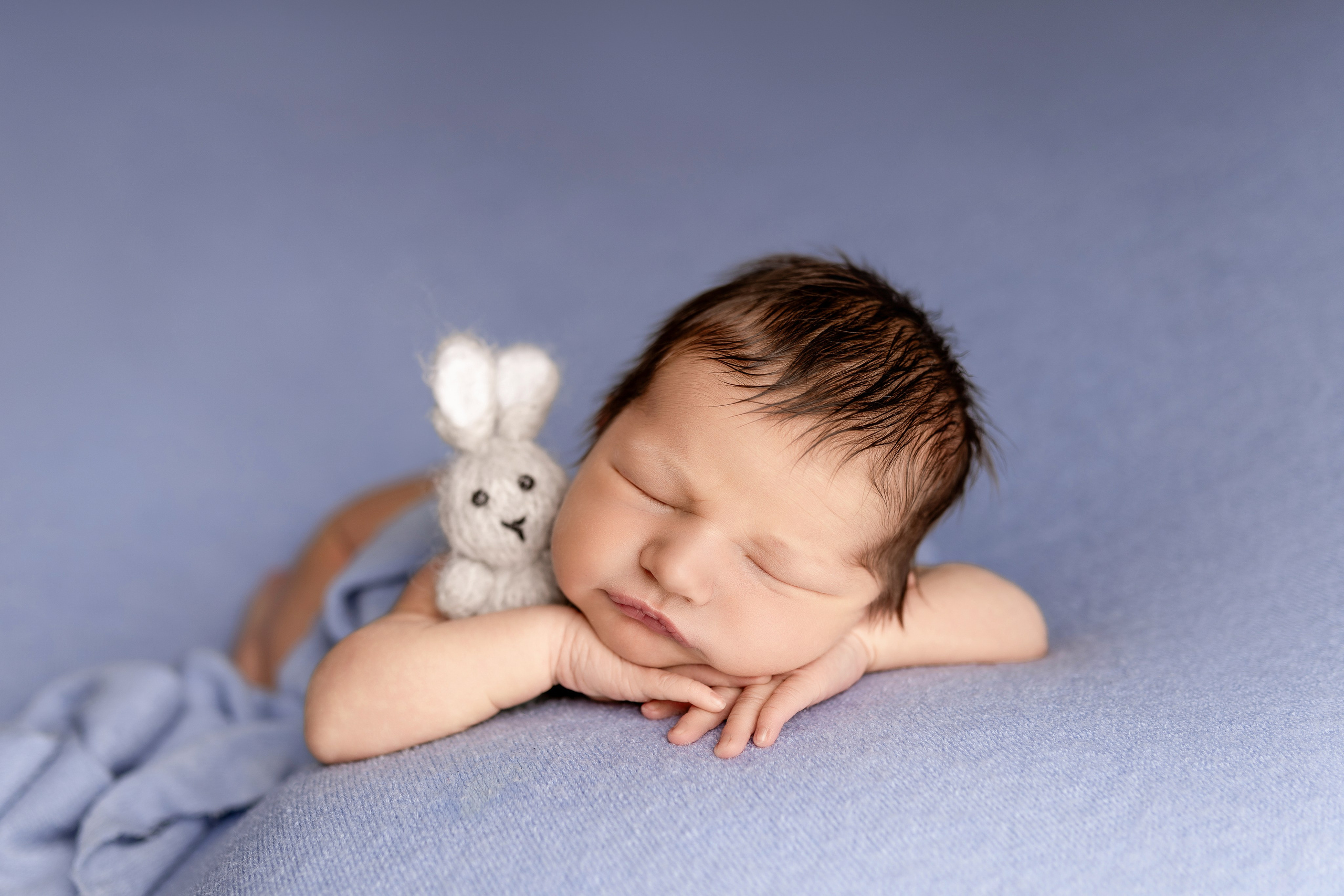 Esu Aleksandra naujagimių ir kudikių fotografė iš Vilniaus