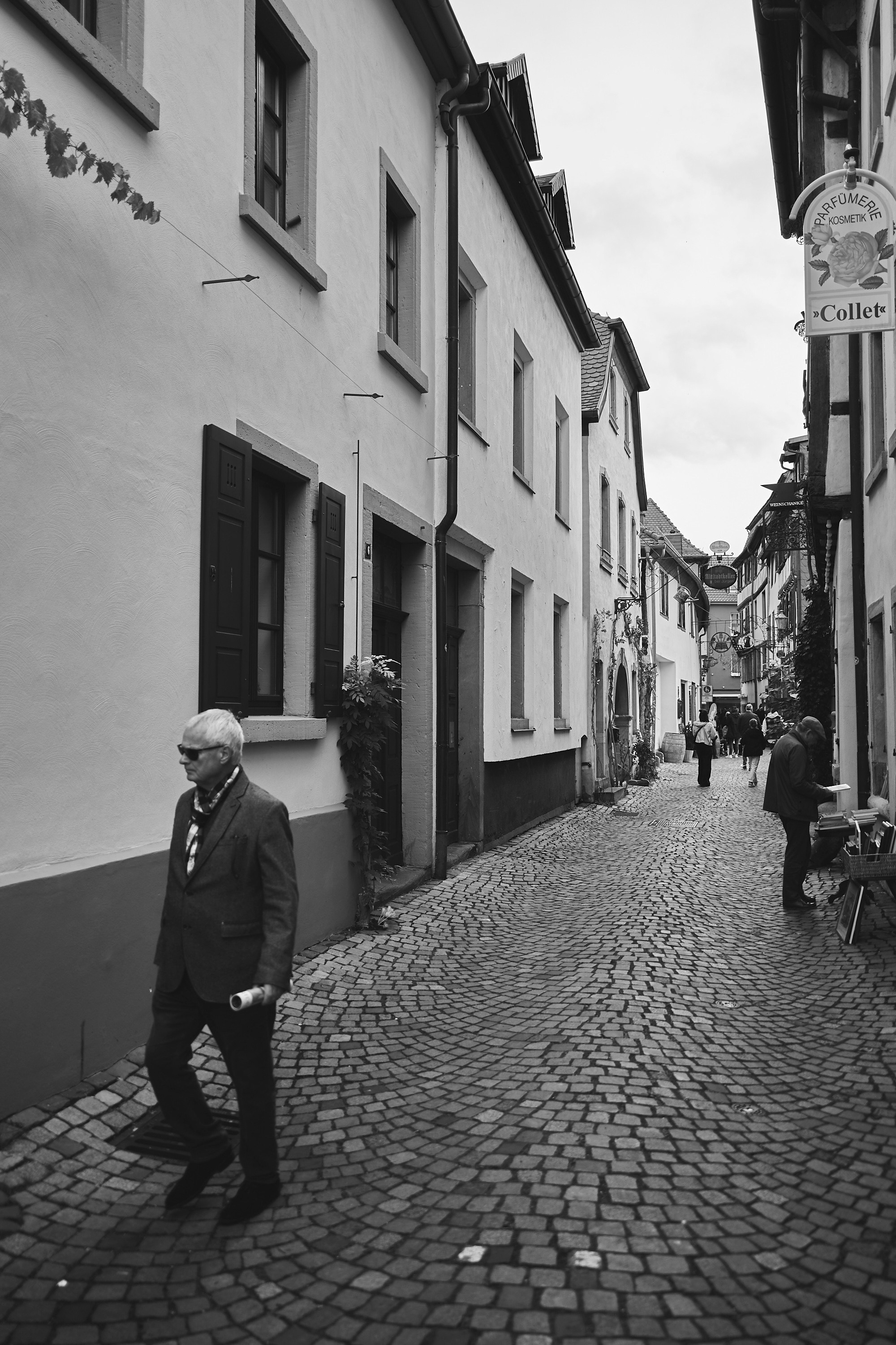 Streetphotgraphy in Germany Neustadt Weinstrasse. Aleksandr Steinbrenner | Streetfotografie