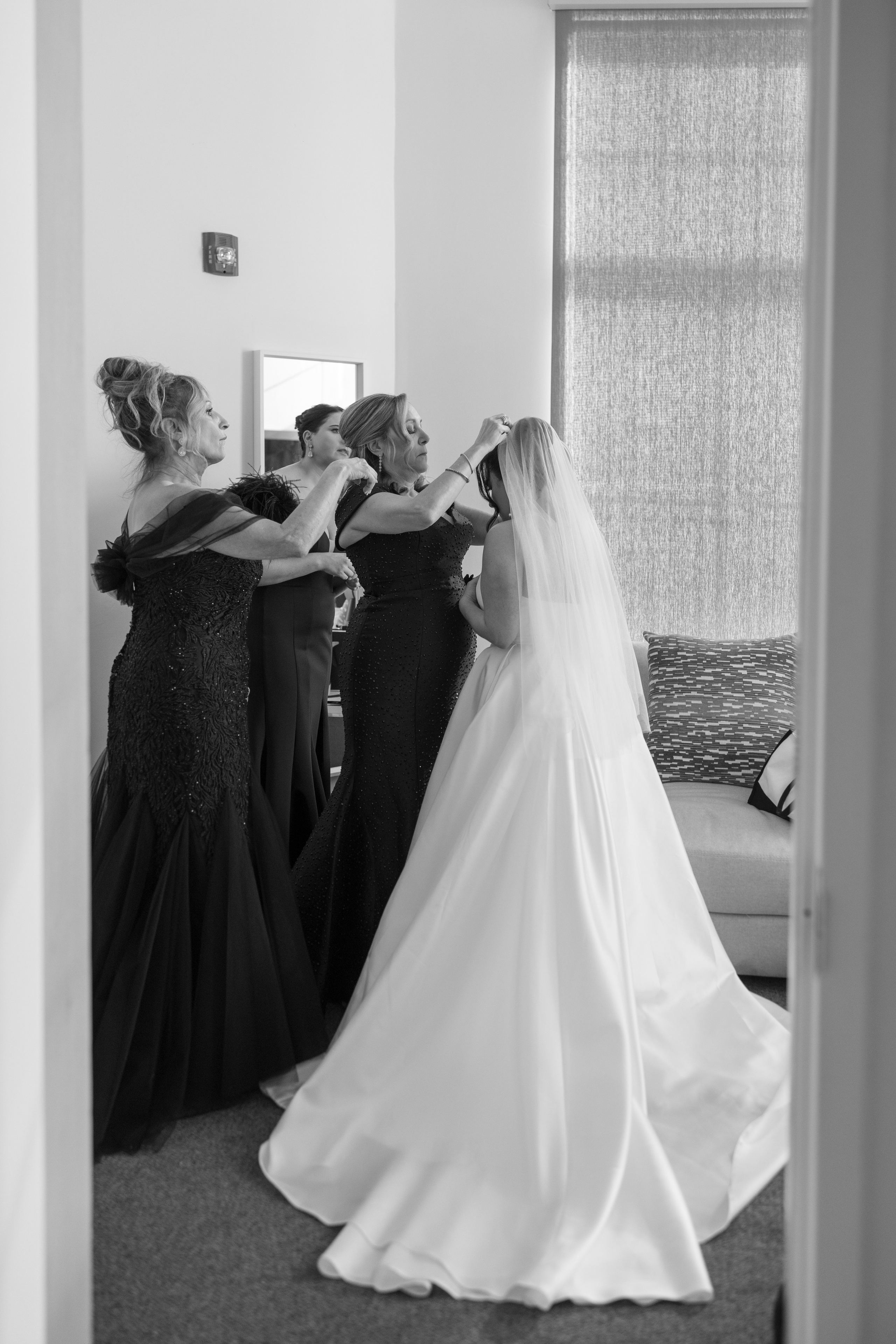 Samantha & Gene, Maritime Pars, Jersey City NJ. Wedding Photo & Video