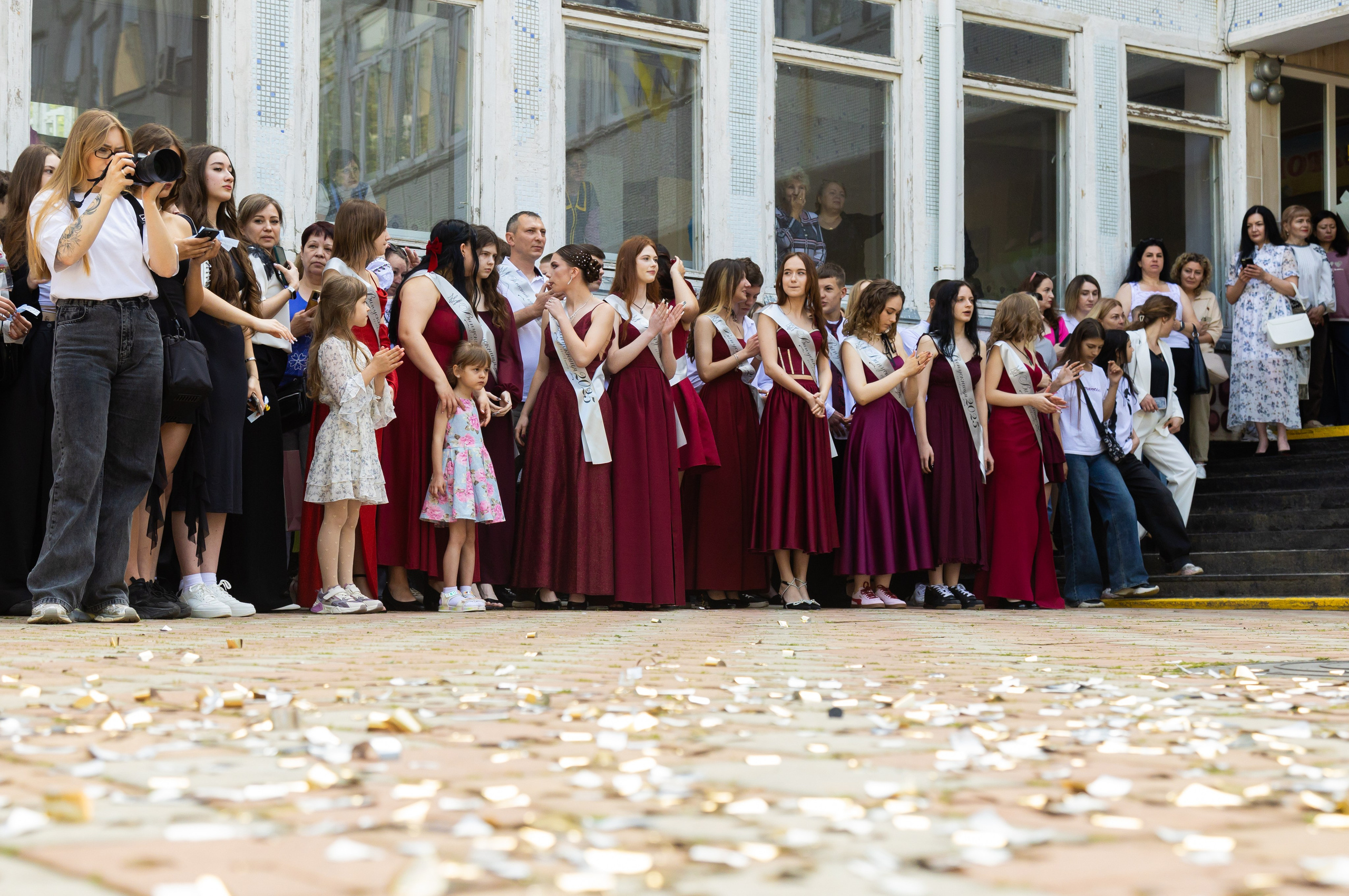 Пример фотосессии последний звонок и выпускной 11А, все в куче по очереди