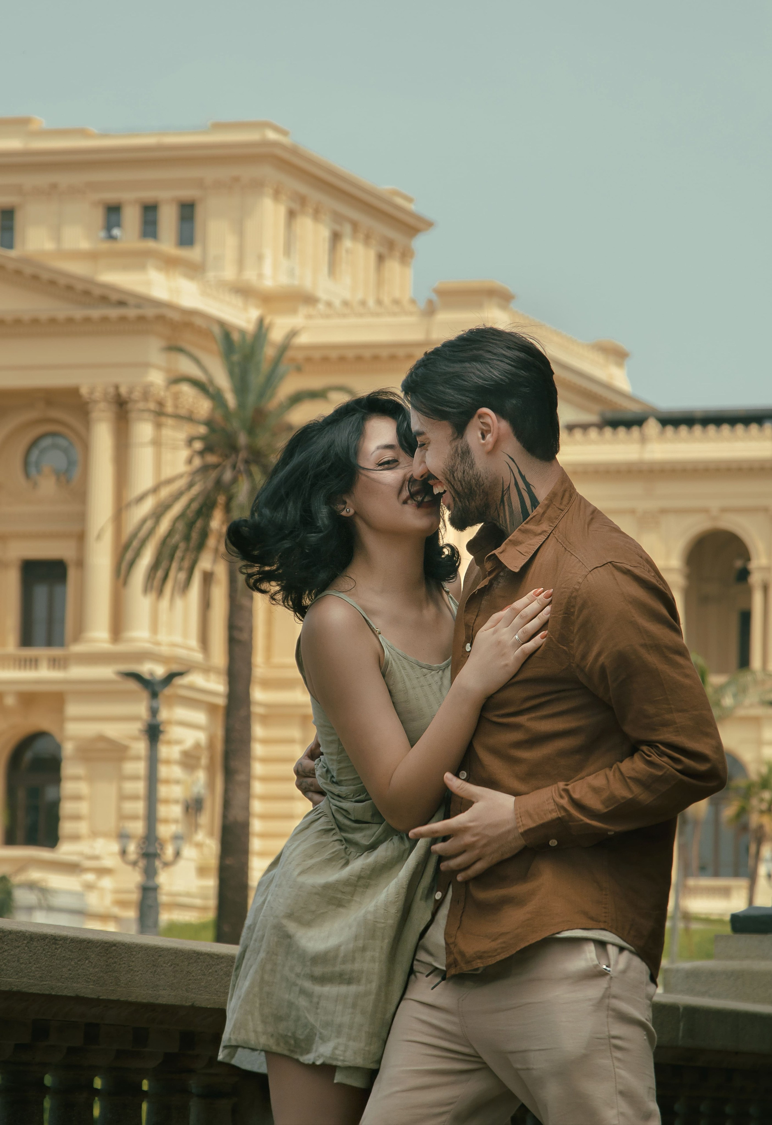 Ensaio de Casal Romântico no Parque da Independência SP. Fotógrafa em são paulo — Fotos Autênticas