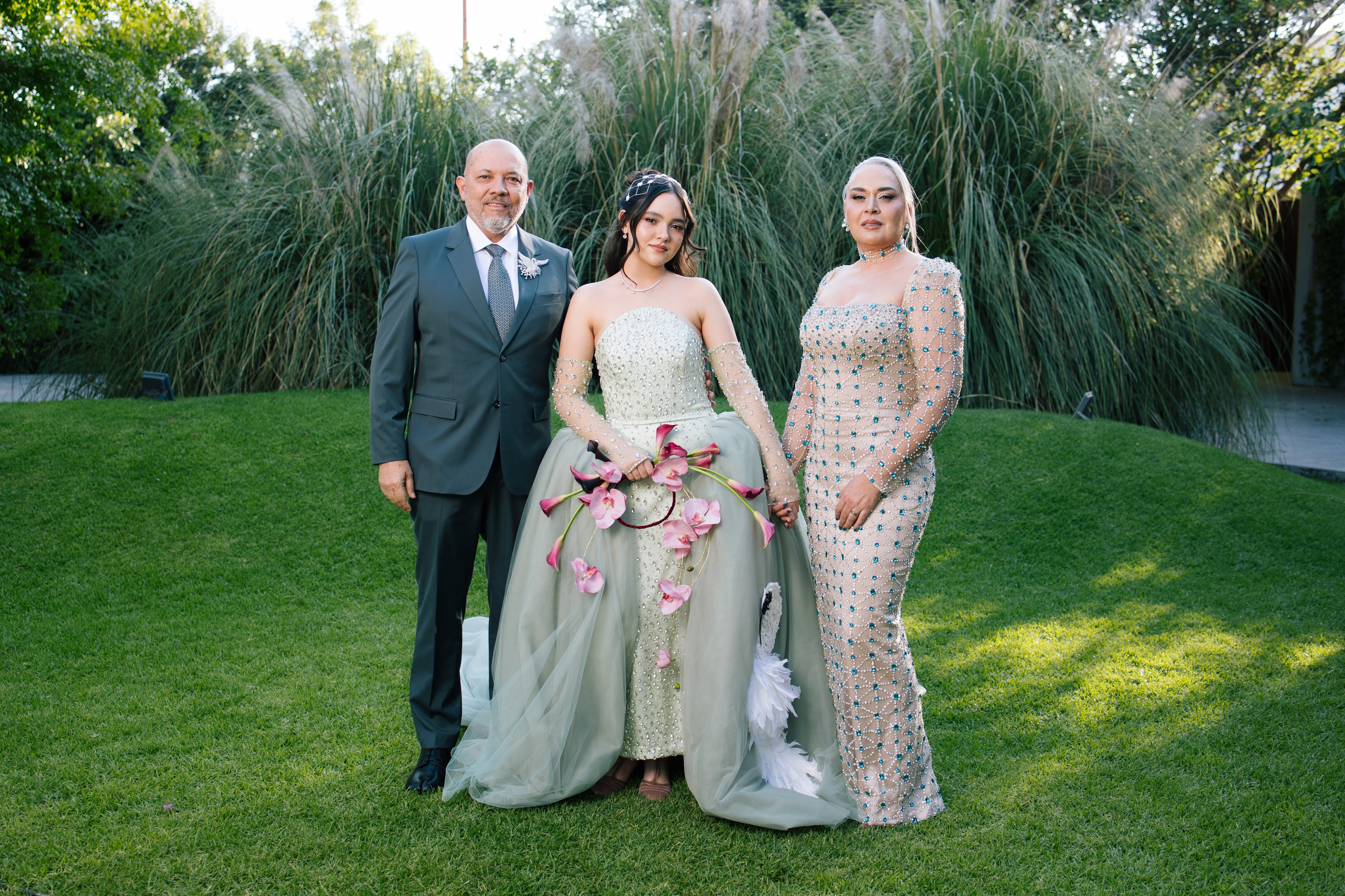 XV Luna. Wedding Photographer Ruth Preciado