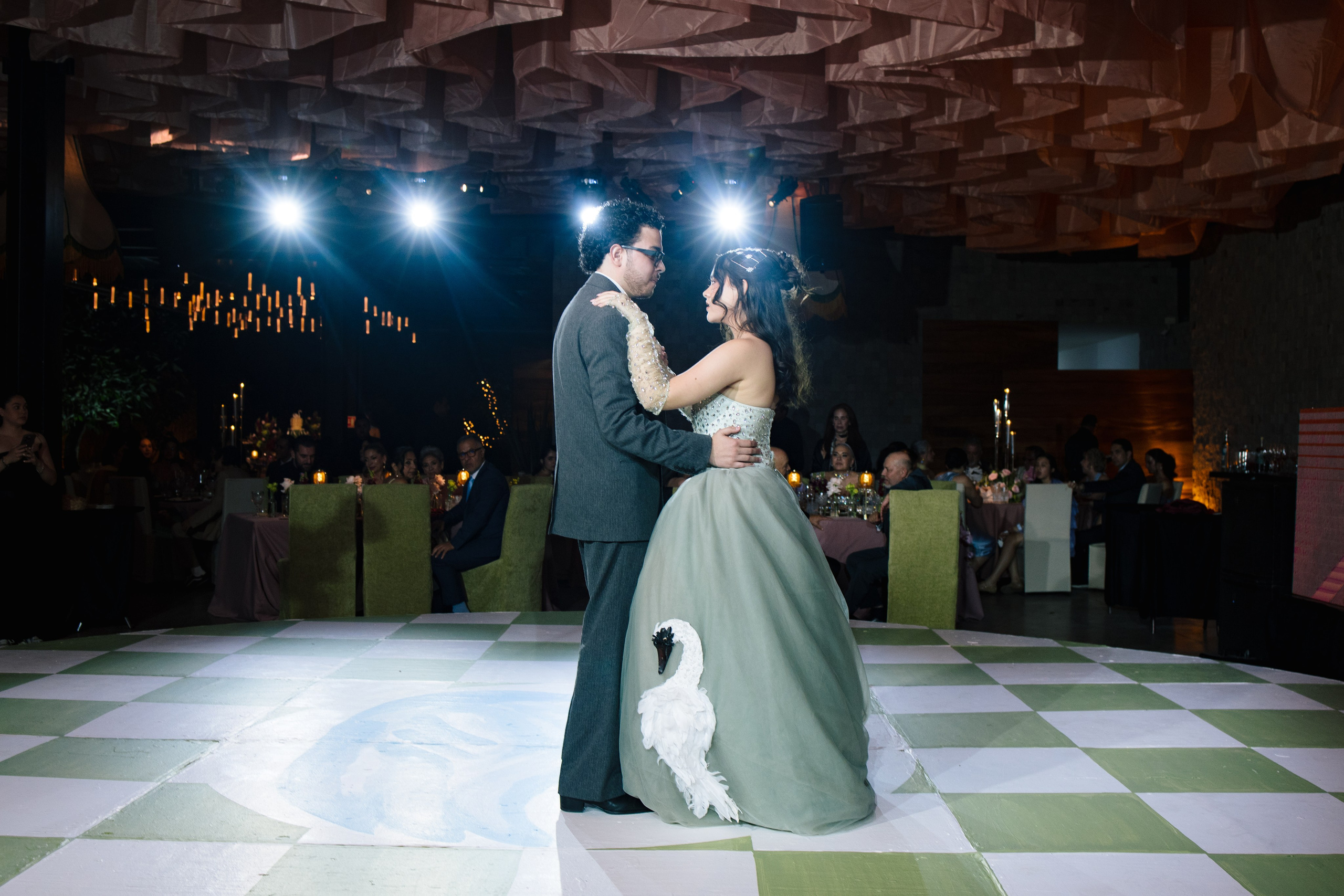 XV Luna. Wedding Photographer Ruth Preciado