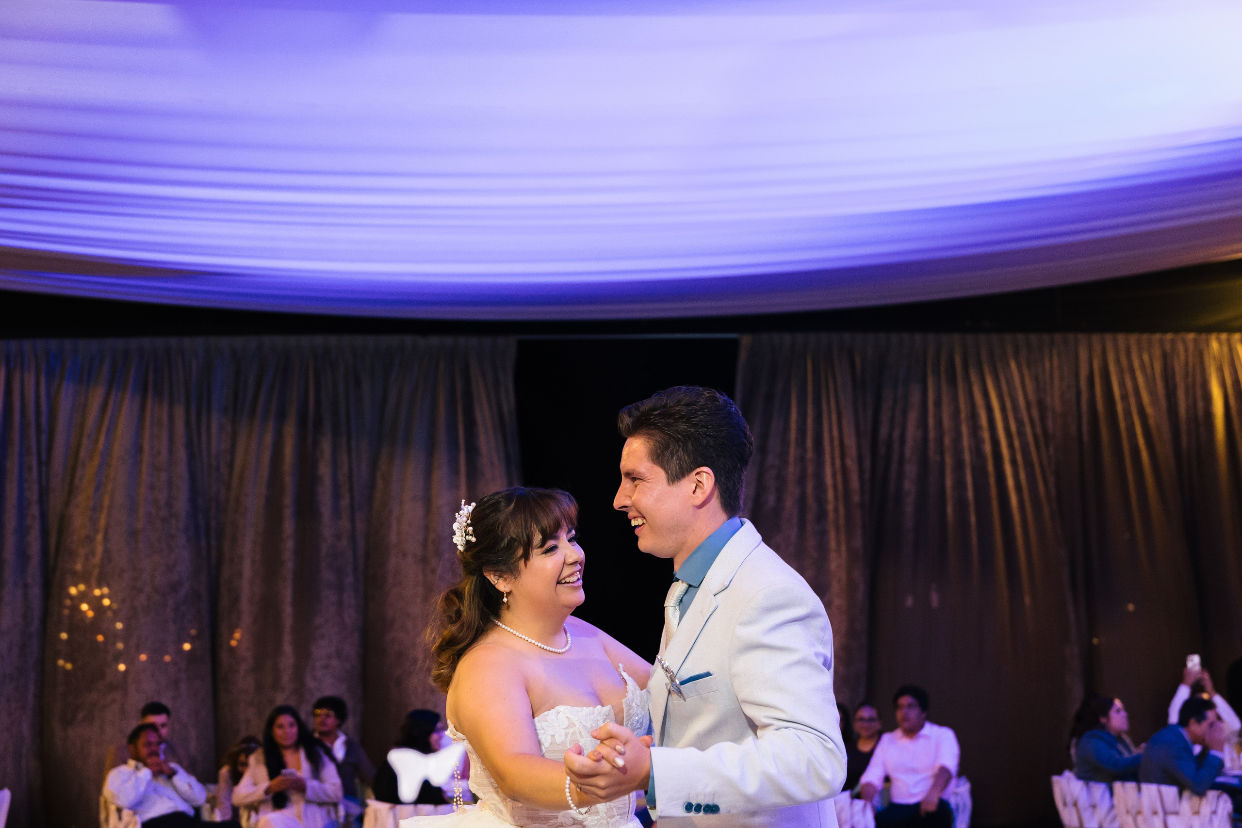Athzi y Marco. Wedding Photographer Ruth Preciado