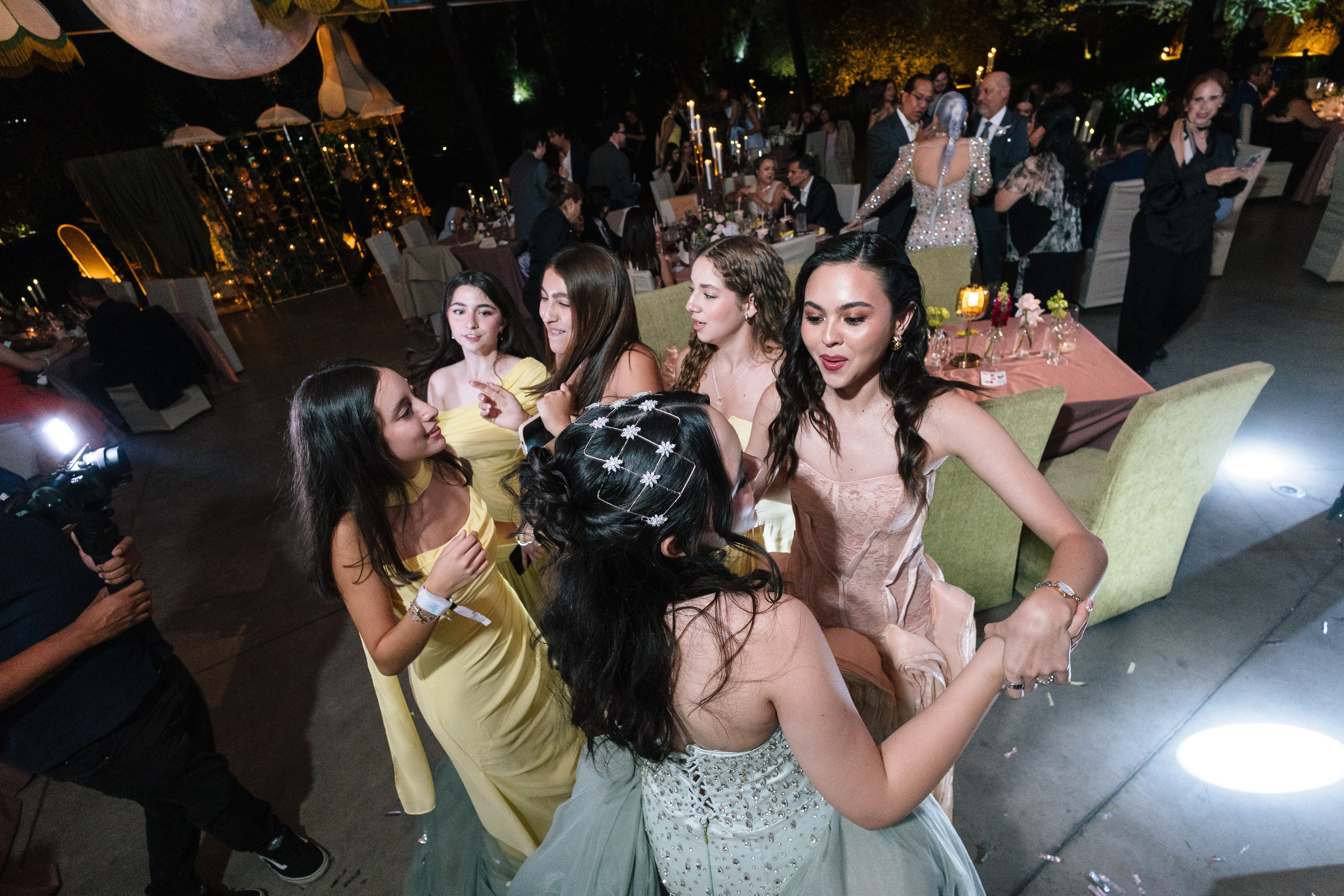 XV Luna. Wedding Photographer Ruth Preciado