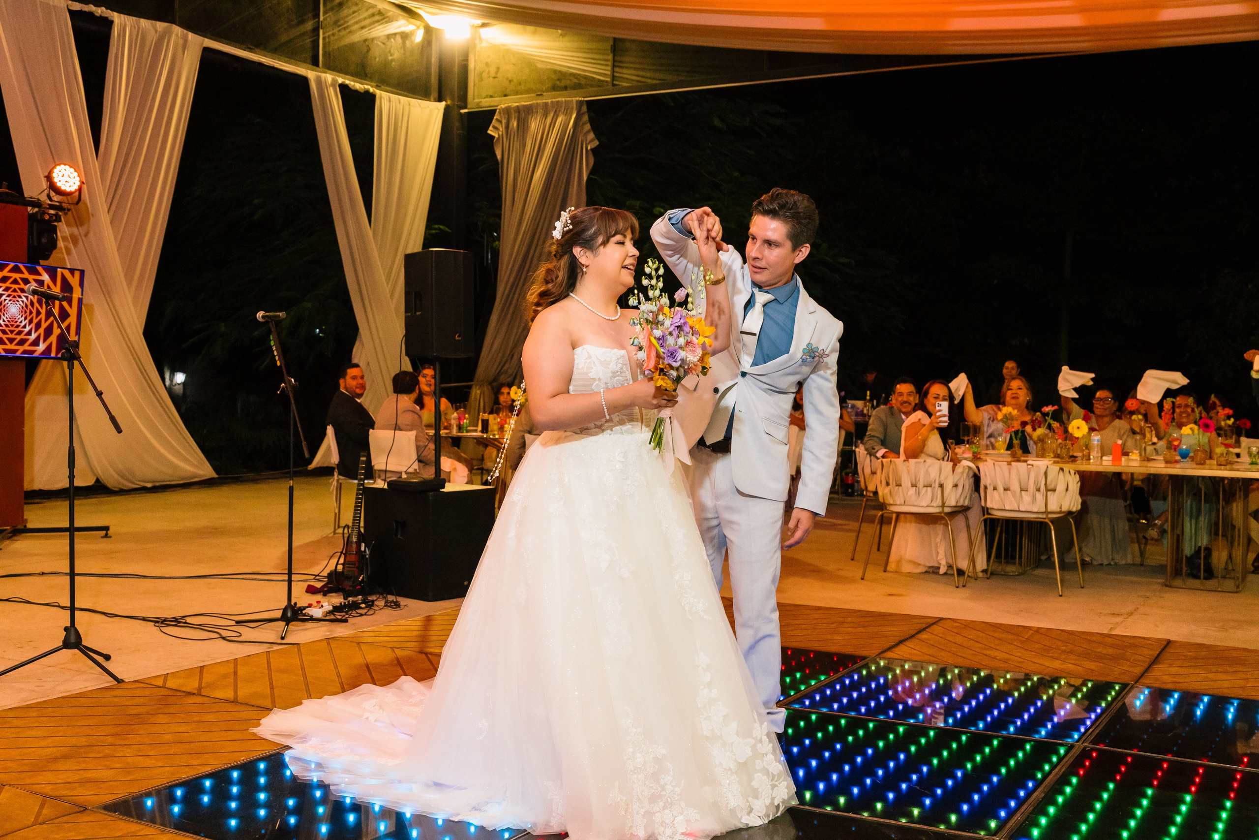 Athzi y Marco. Wedding Photographer Ruth Preciado