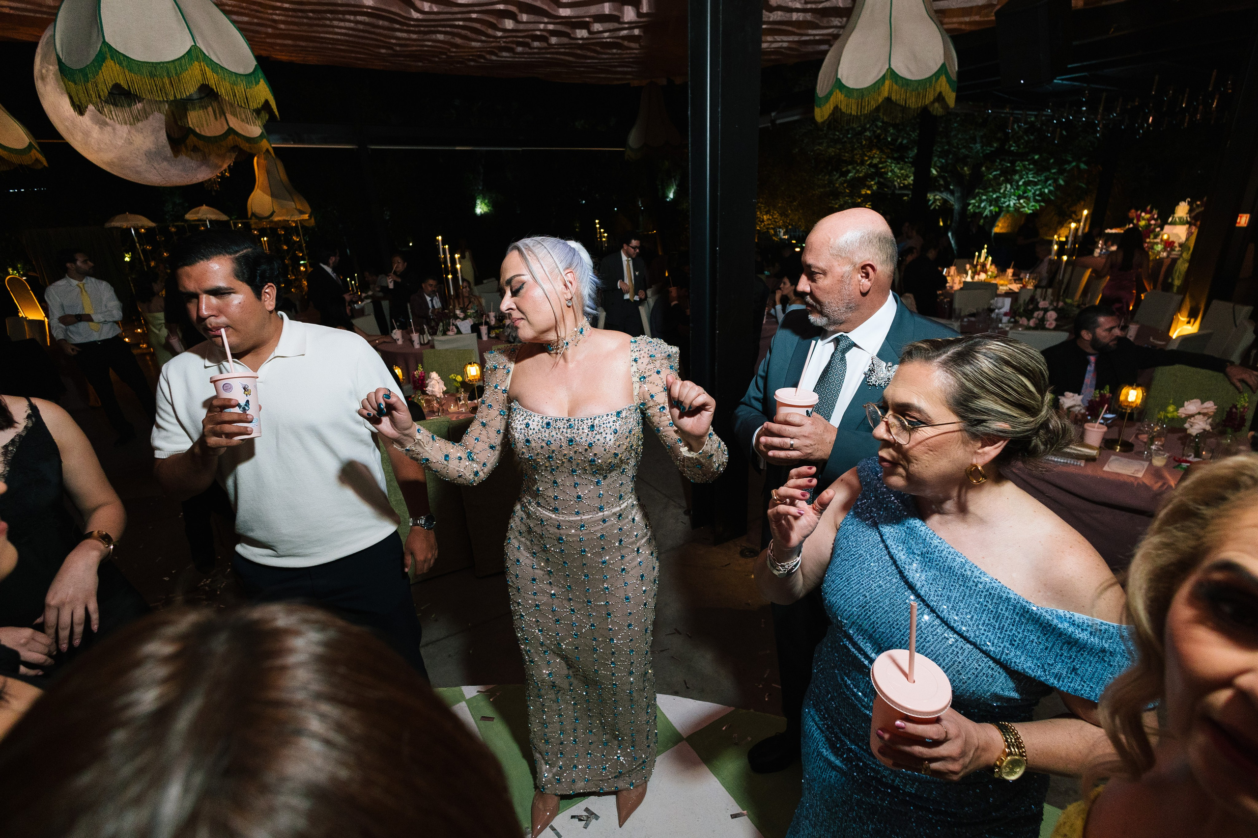 XV Luna. Wedding Photographer Ruth Preciado