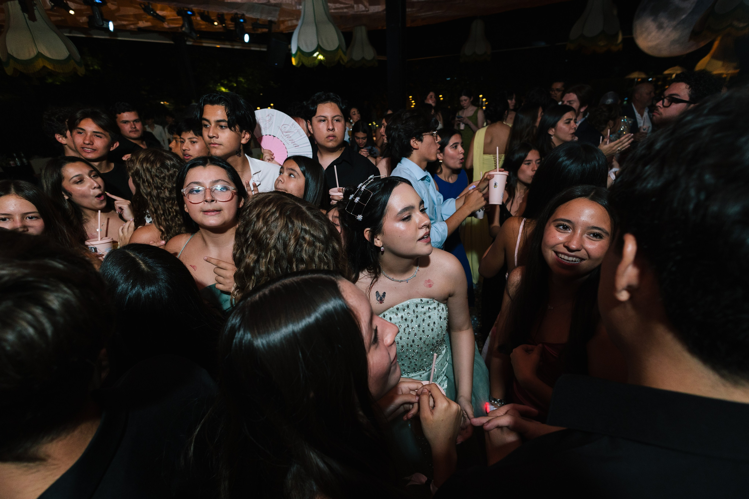 XV Luna. Wedding Photographer Ruth Preciado
