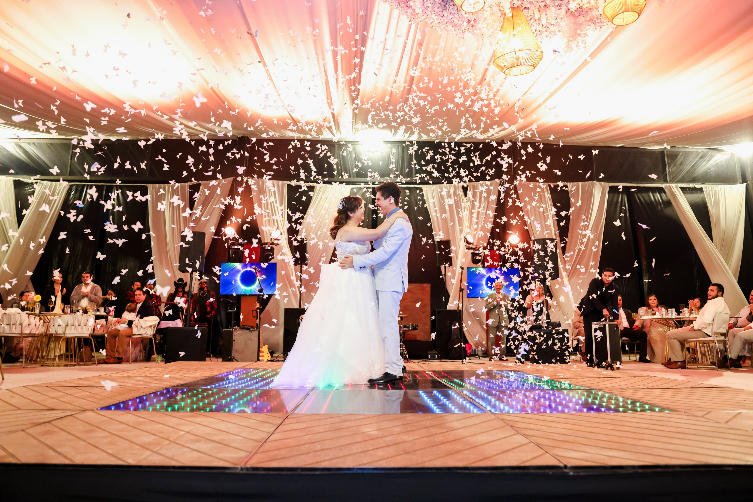 Athzi y Marco. Wedding Photographer Ruth Preciado