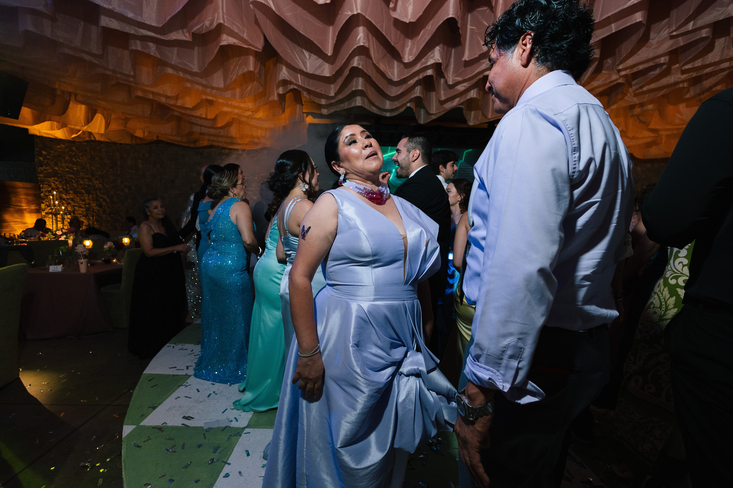 XV Luna. Wedding Photographer Ruth Preciado