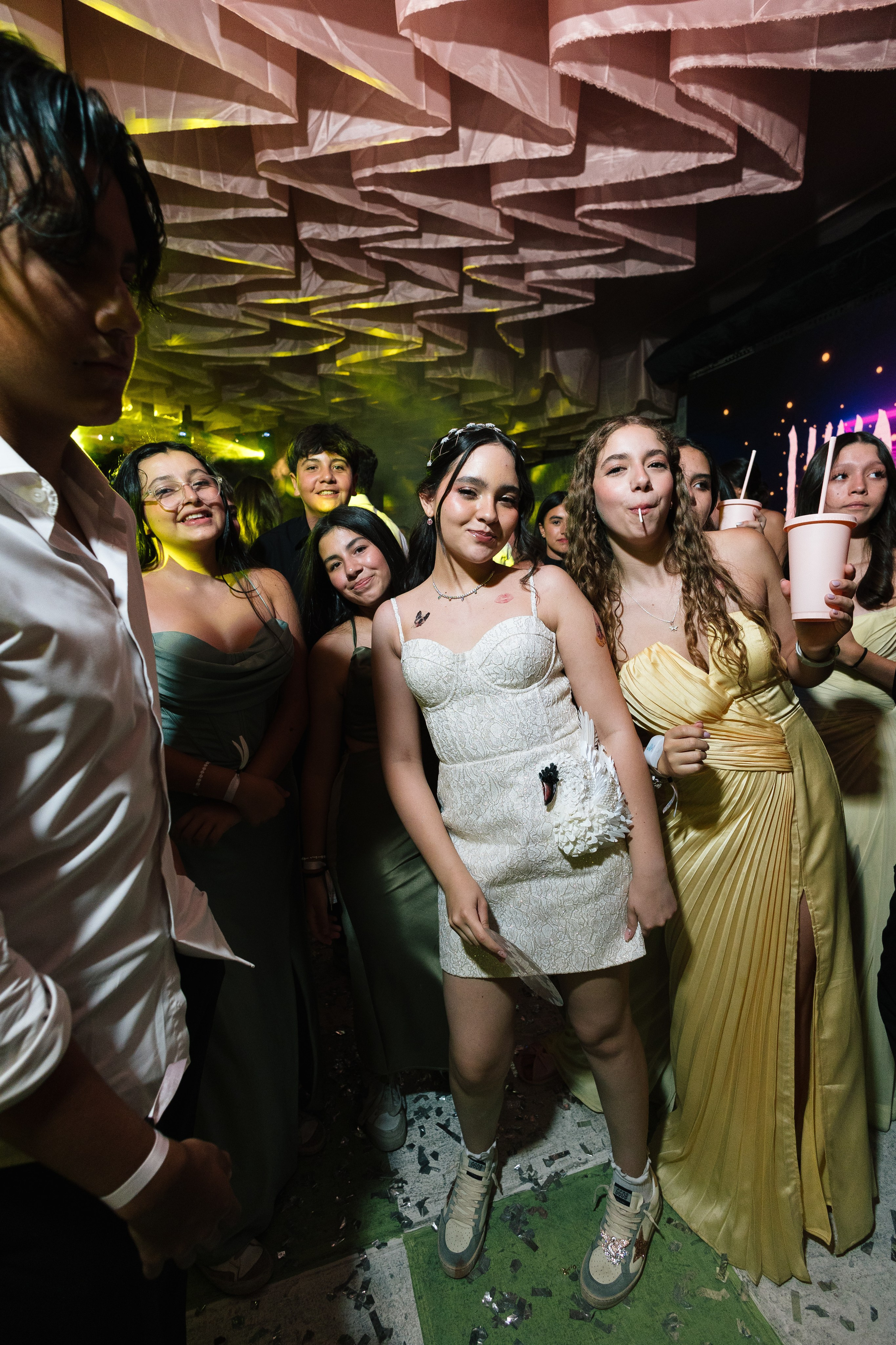 XV Luna. Wedding Photographer Ruth Preciado