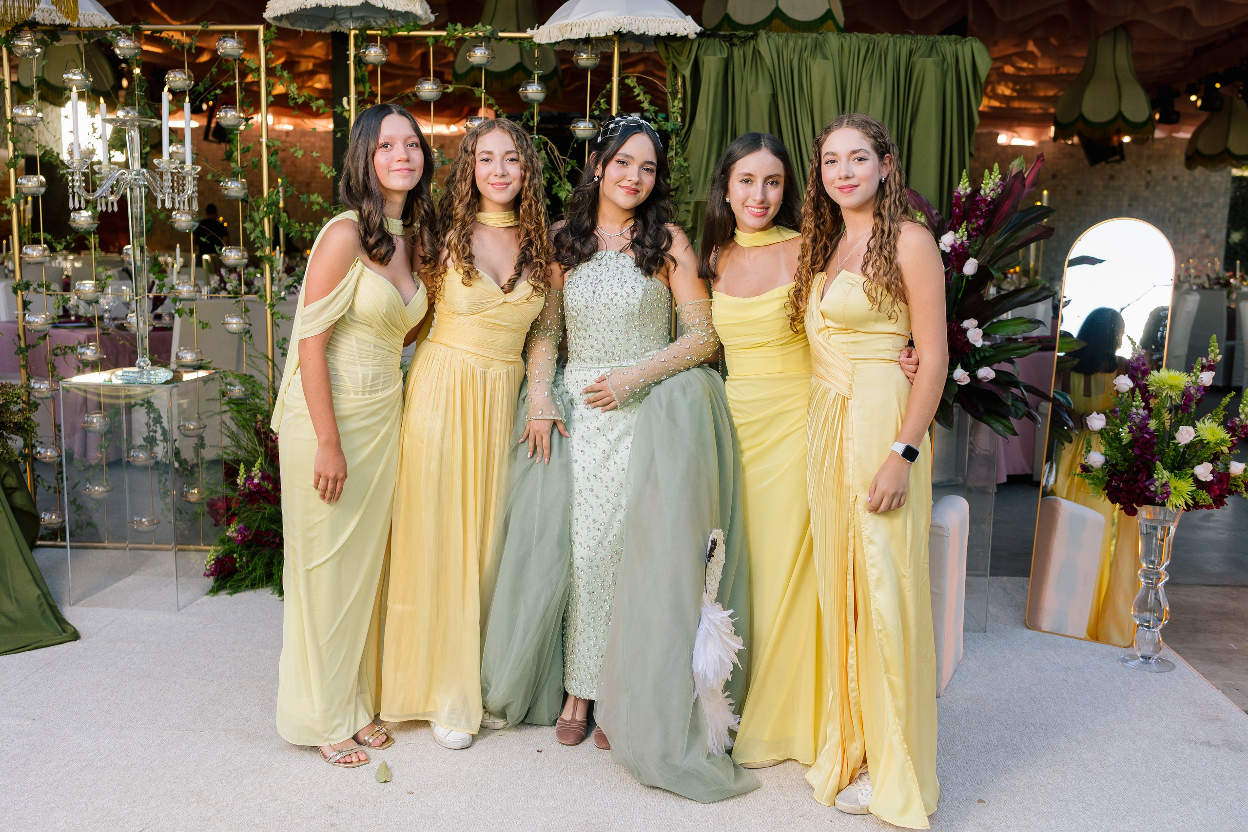 XV Luna. Wedding Photographer Ruth Preciado