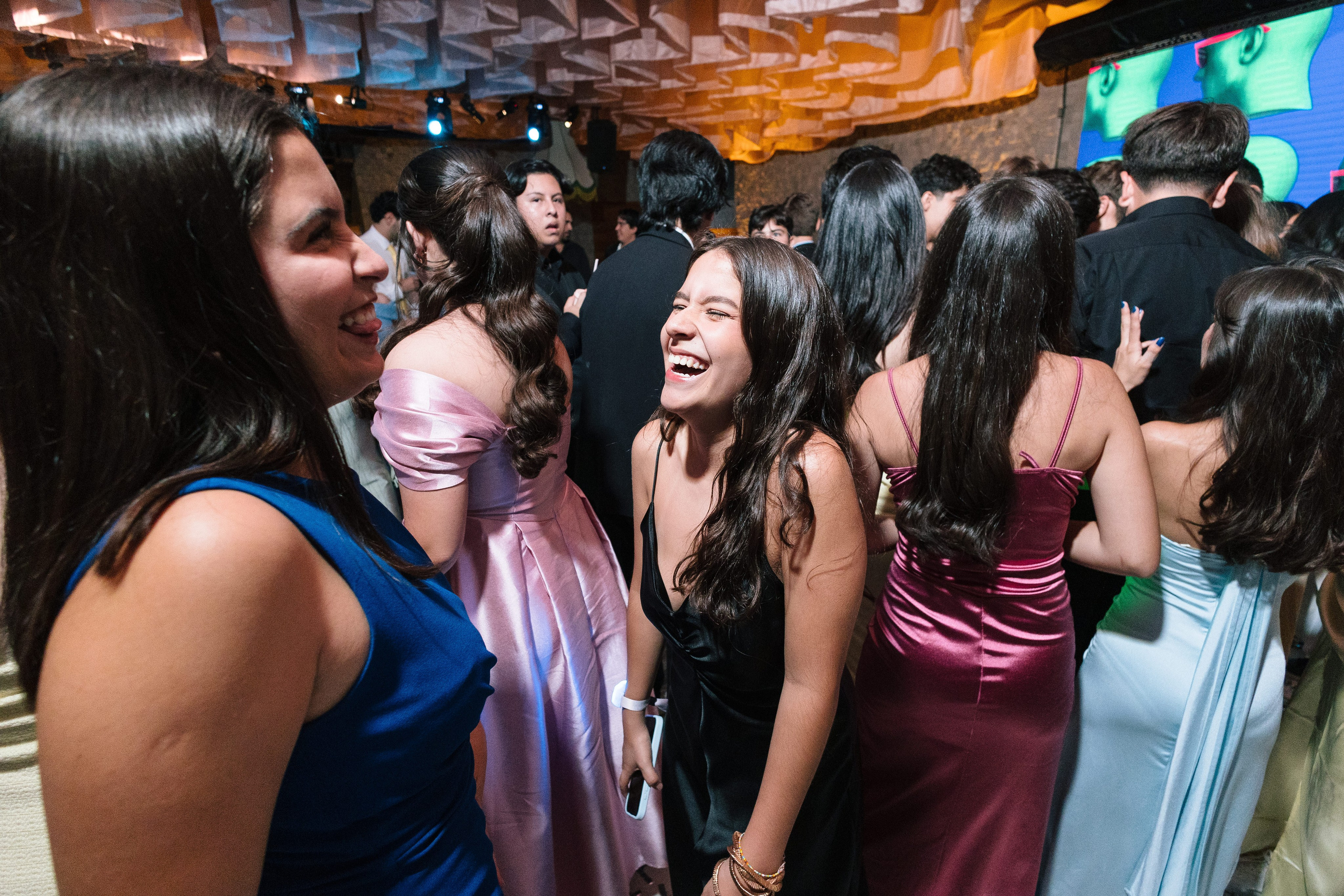 XV Luna. Wedding Photographer Ruth Preciado