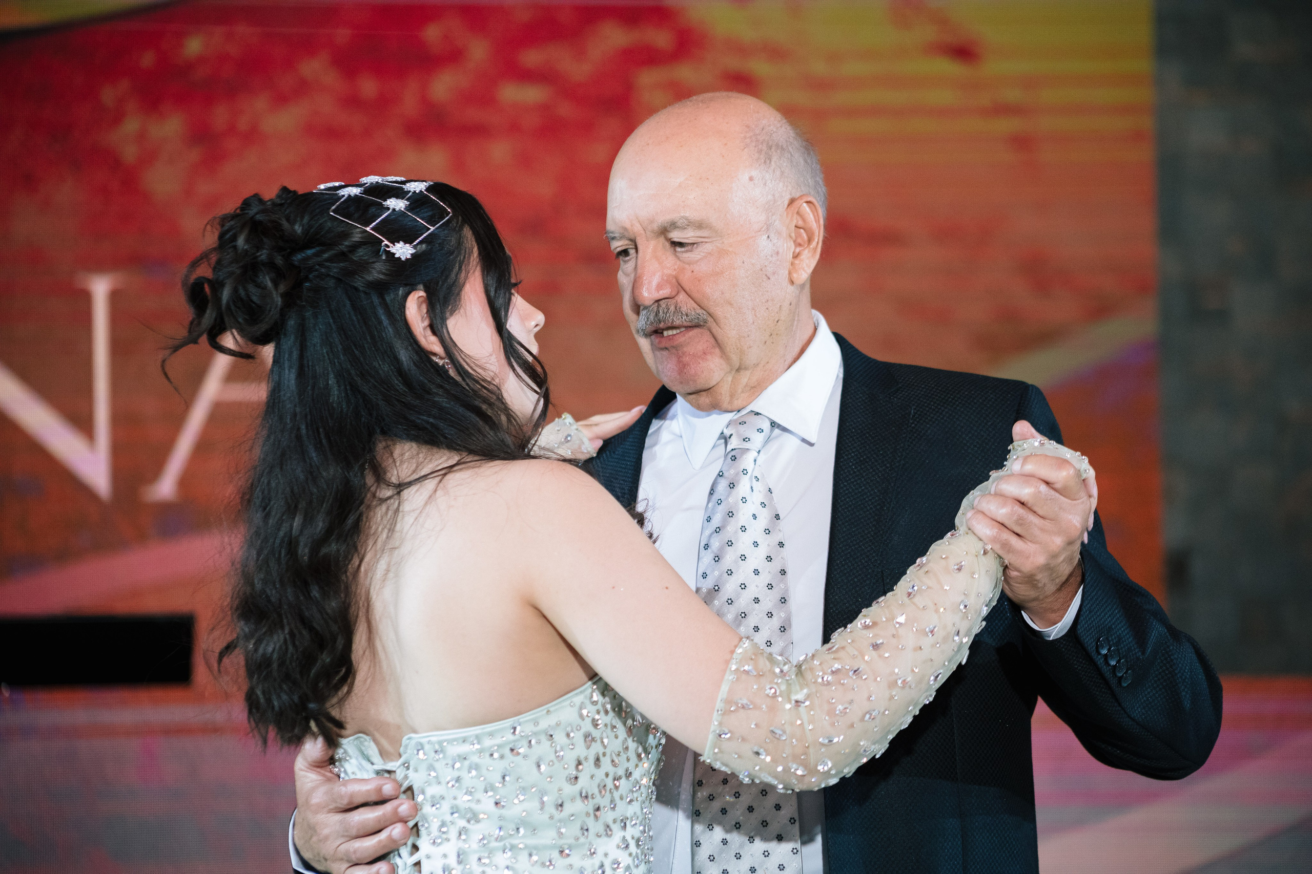 XV Luna. Wedding Photographer Ruth Preciado