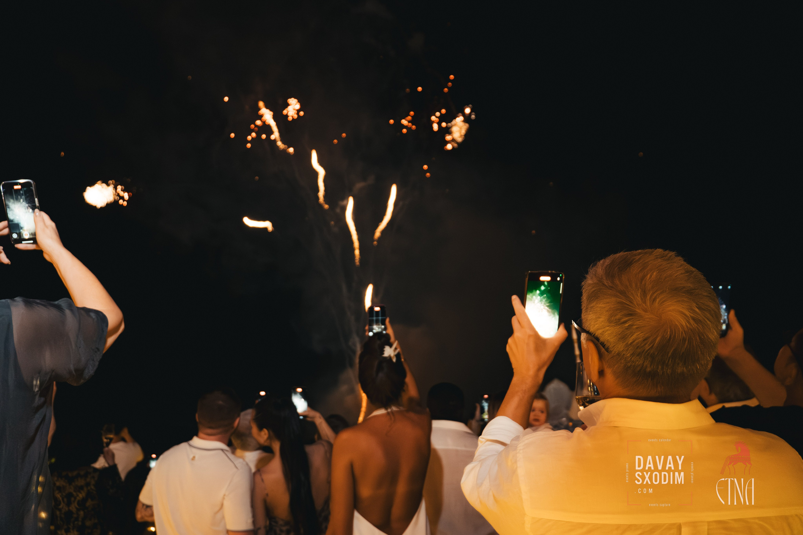 Новогодняя вечеринка | Фоторепортаж | Афиша | DAVAYSXODIM.com PHUKET. АФИША|ФОТОРЕПОРТАЖИ|ИВЕНТЫ|ПХУКЕТ