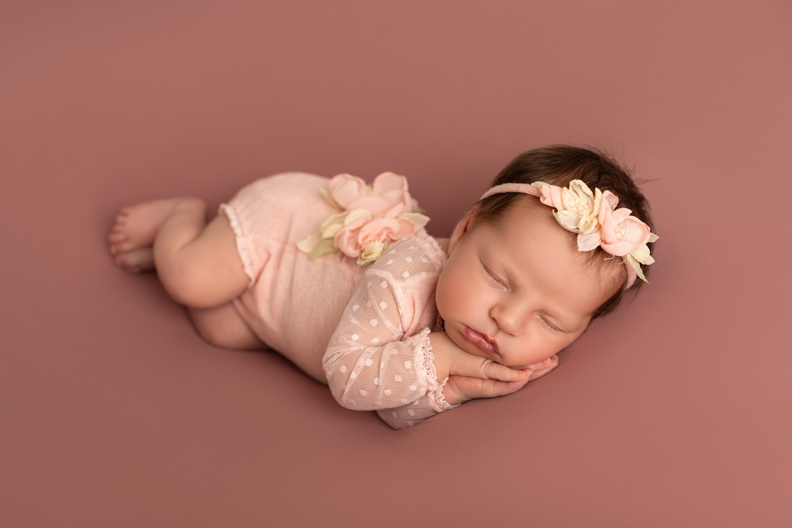 Newborn. Newborn photographer Sacramento