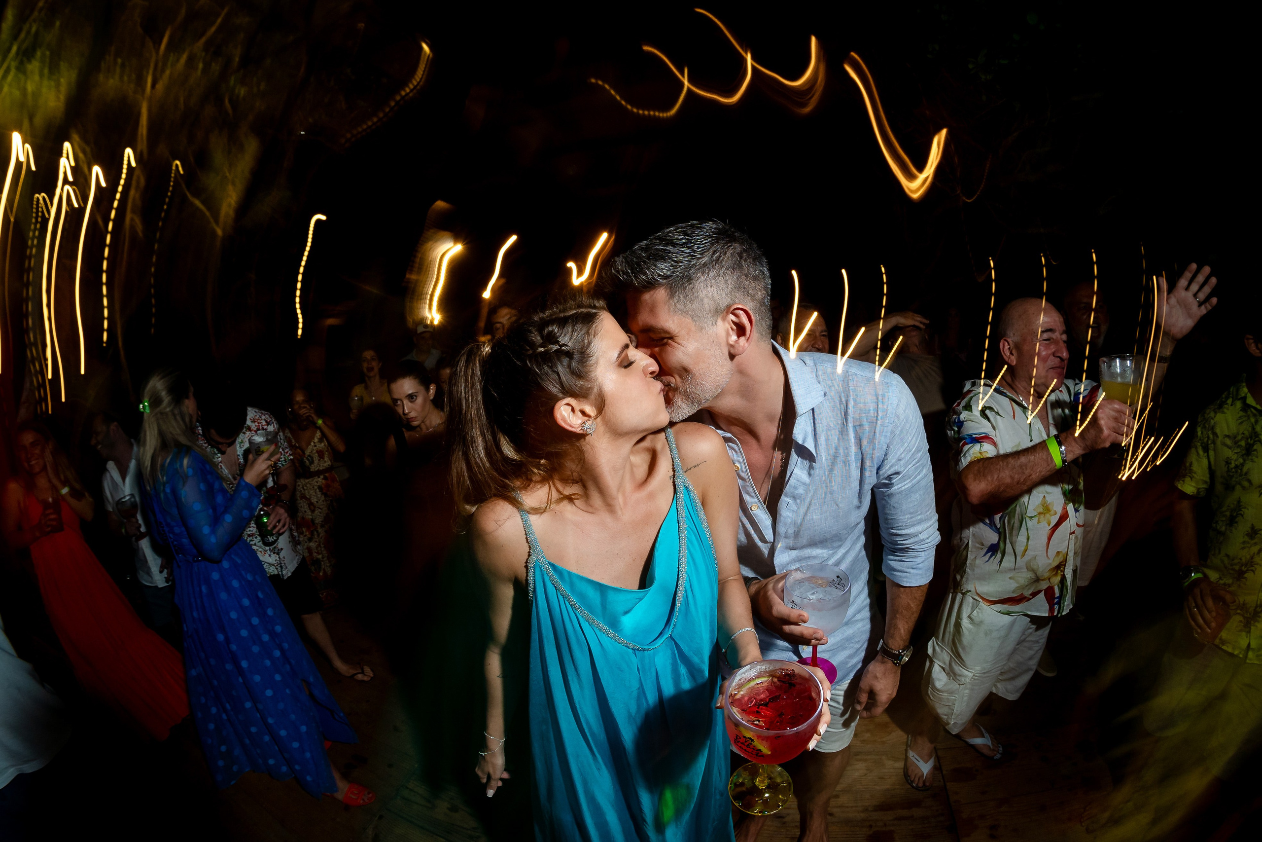 Thaís & Ivo | Trancoso-BA. Fotógrafo de casamentos e gestantes