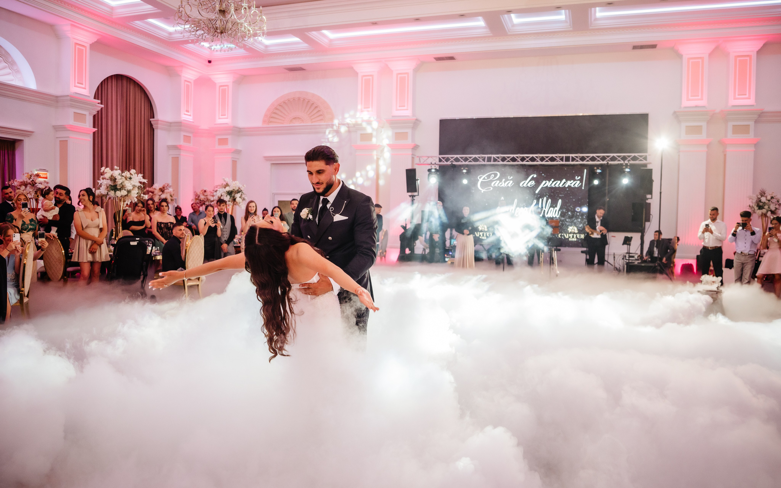🤎 A n d r e e a & V a d - Wedding Day Preview. Wedding & Family Photographer