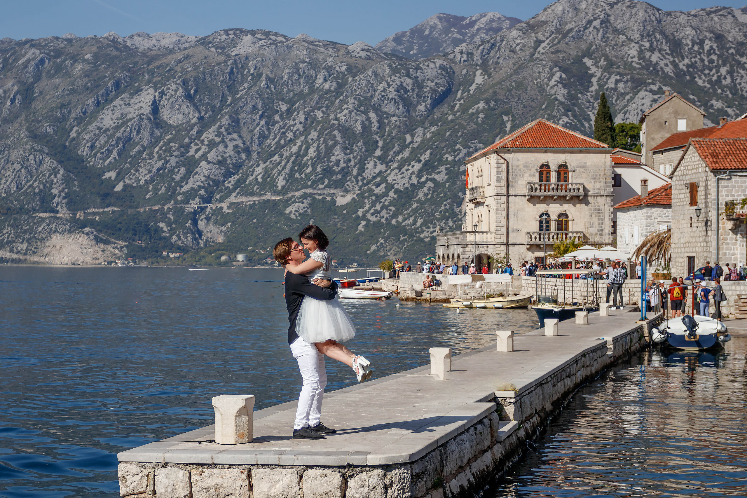 Montenegro wedding photoshootings. Photographer in Montenegro