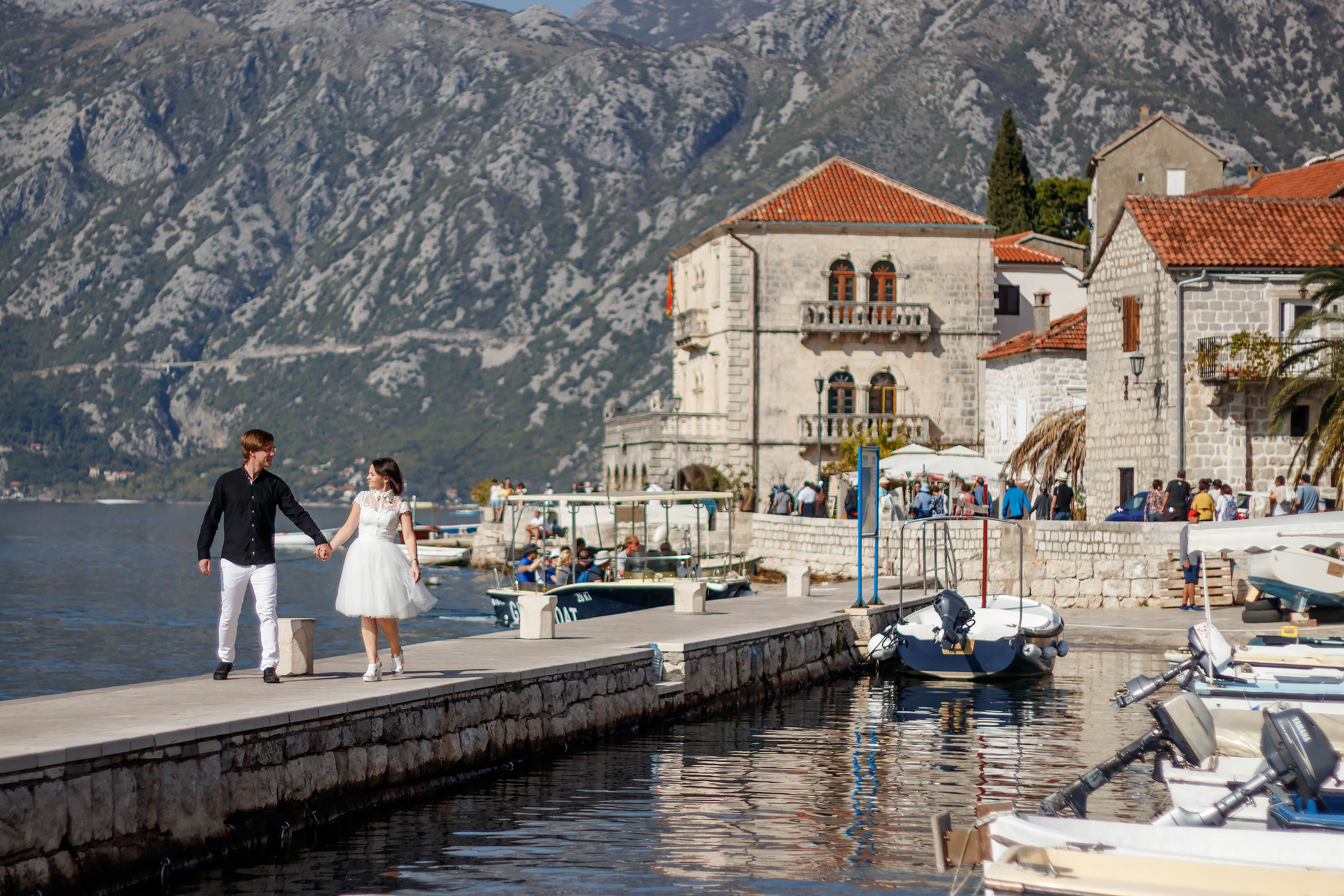 Montenegro wedding photoshootings. Photographer in Montenegro