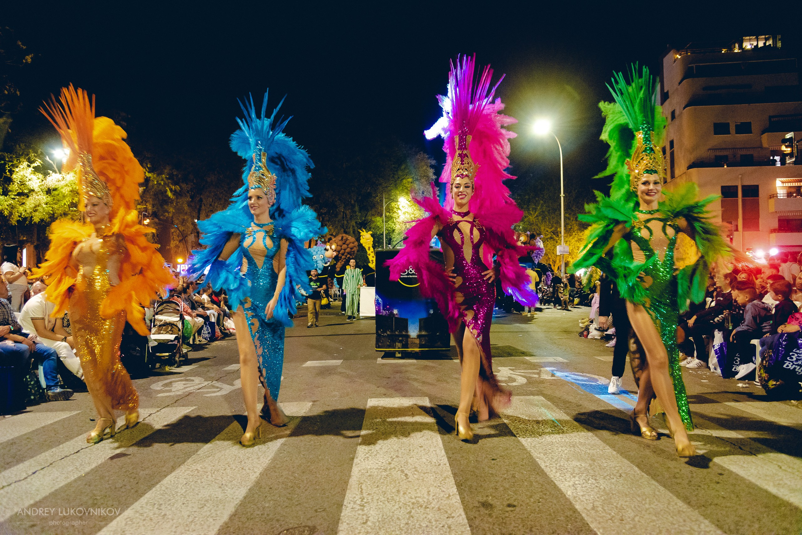 Photo report from the night carnival in Murcia | Reportage photographer Andrey Lukovnikov