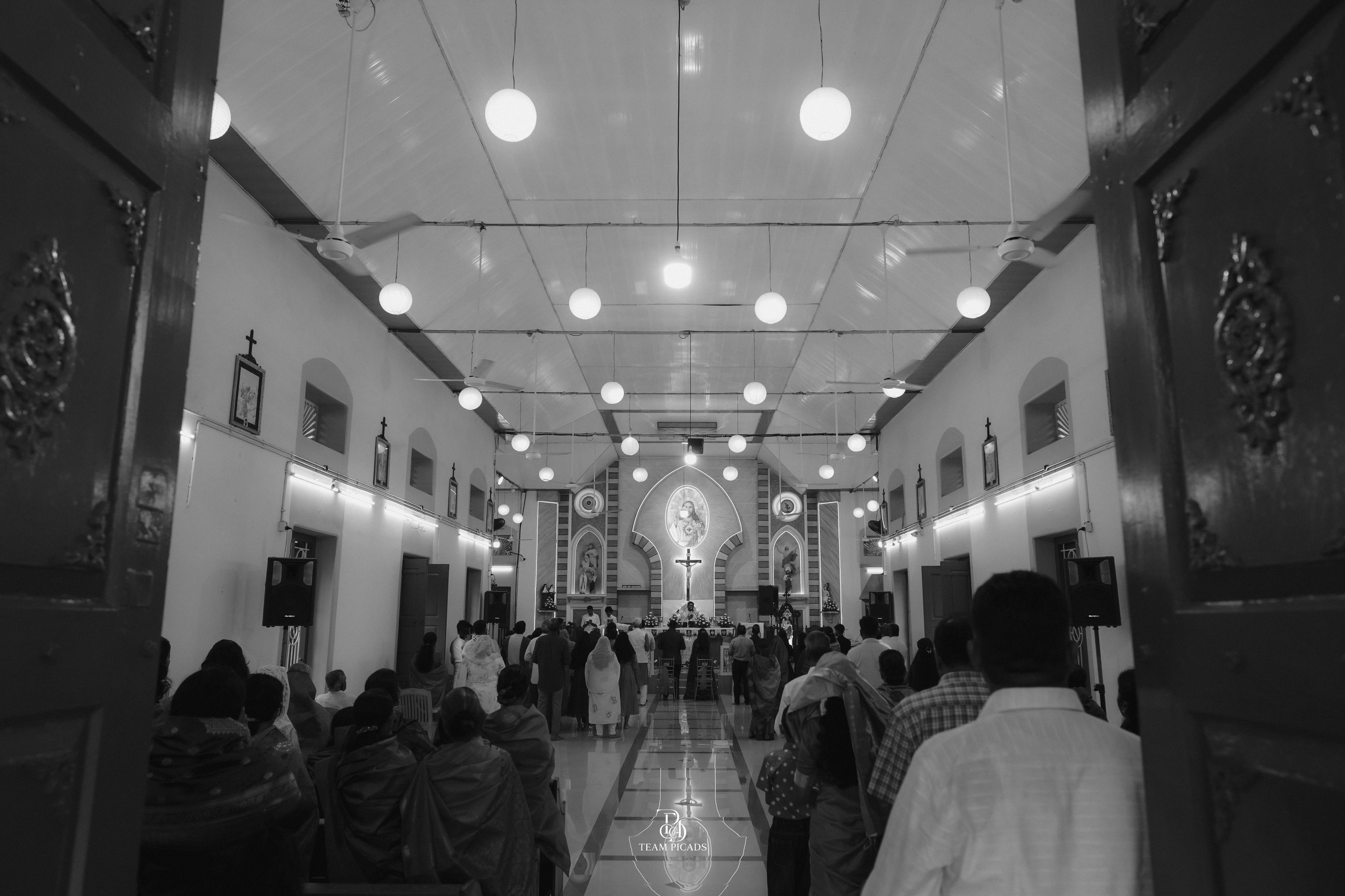 PETER + SHIPLA. TEAMPICADS | Wedding Photography in Calicut, Bangalore & Anantapur