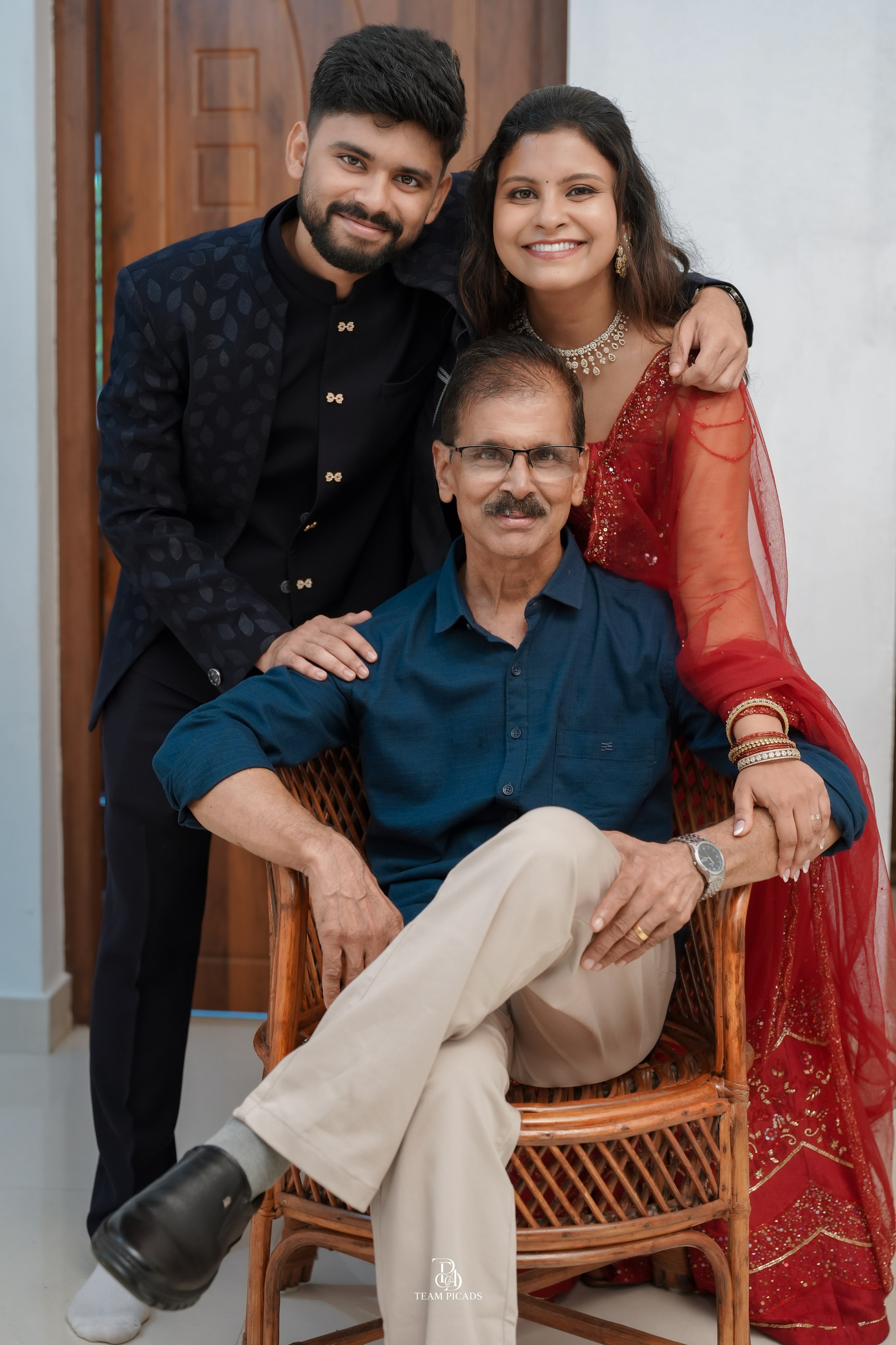 PETER + SHIPLA. TEAMPICADS | Wedding Photography in Calicut, Bangalore & Anantapur