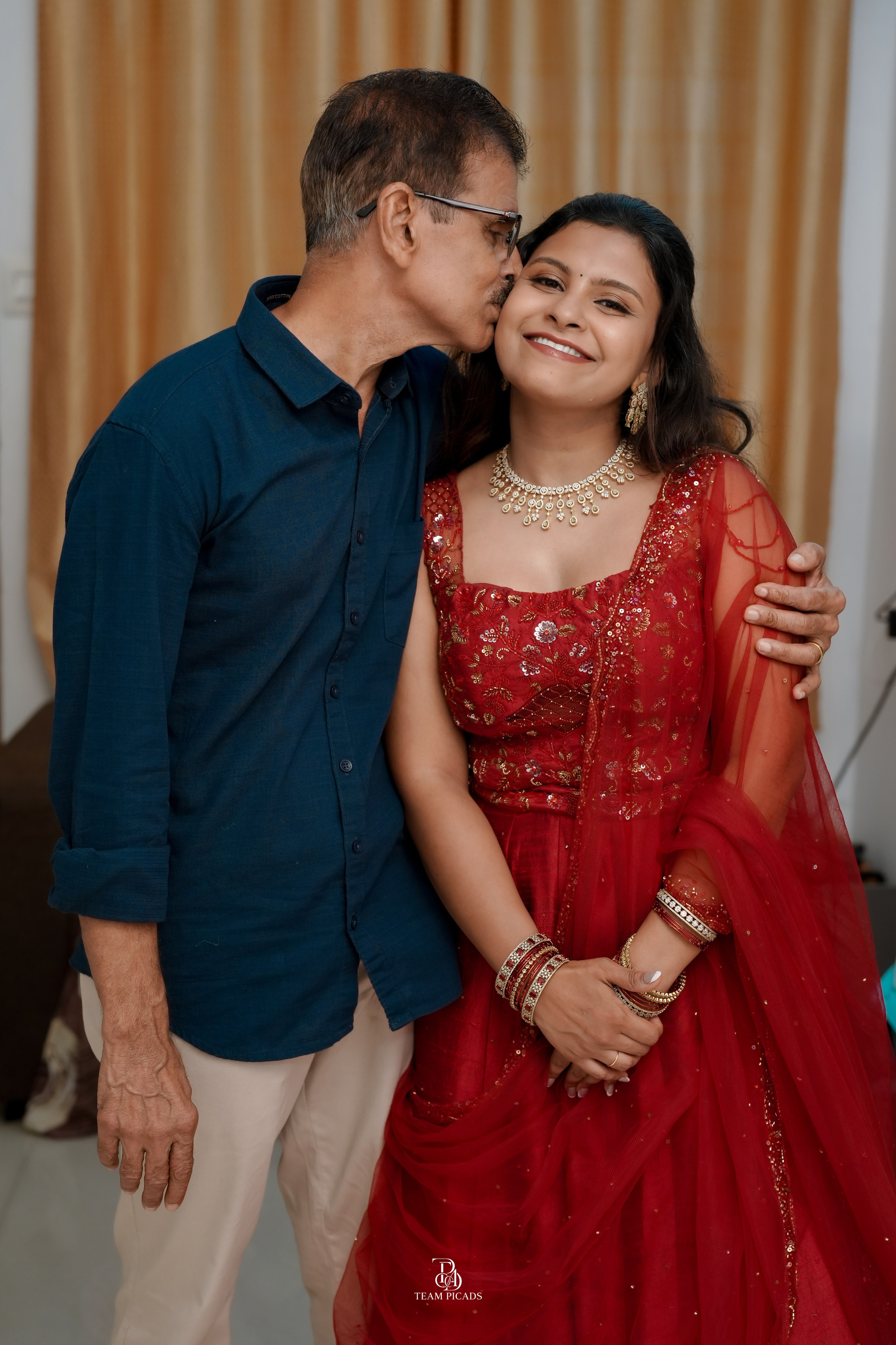 PETER + SHIPLA. TEAMPICADS | Wedding Photography in Calicut, Bangalore & Anantapur