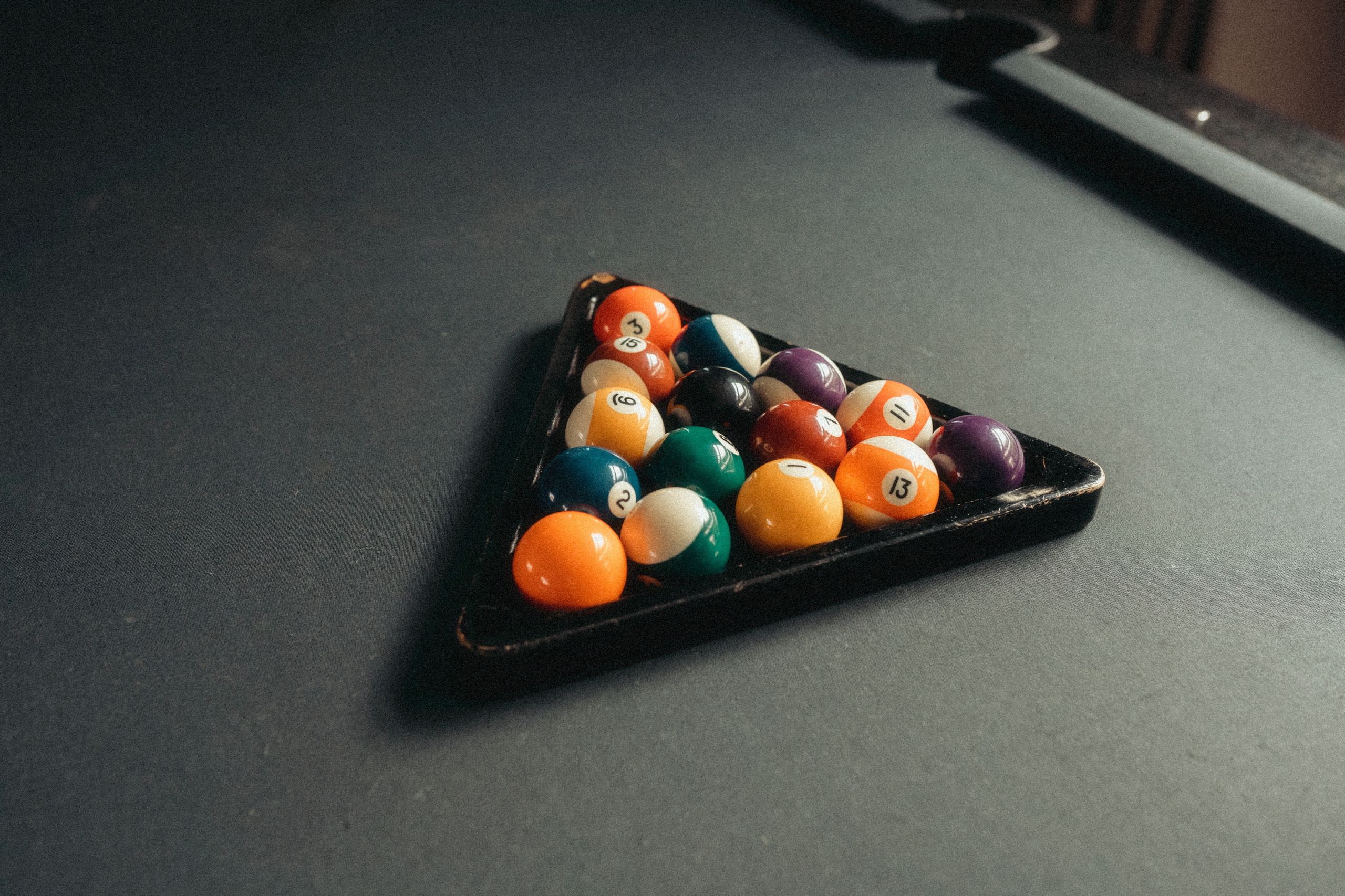 Roaming. Mike Avelli