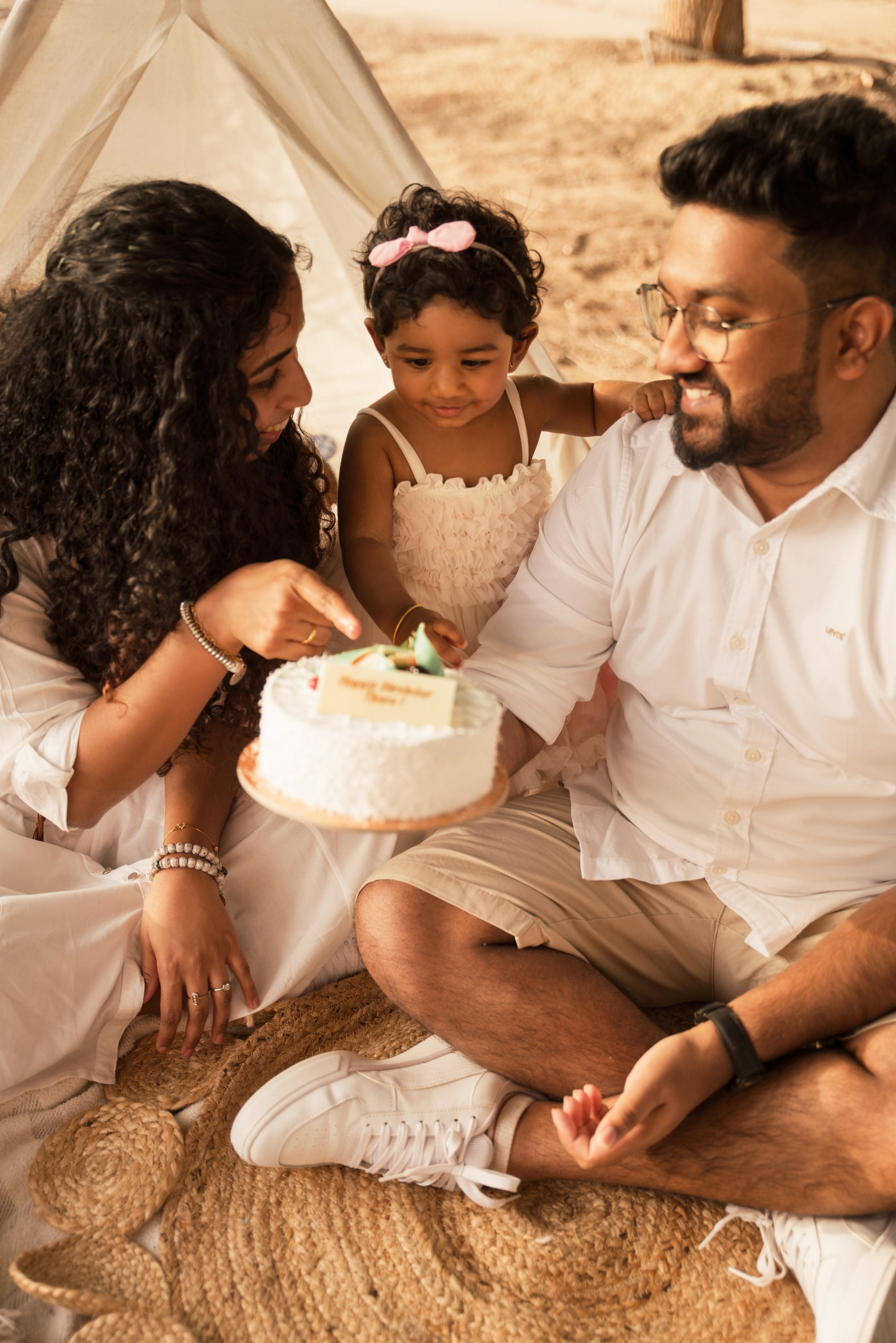 1 year on Earth. Angela Iakovleva — Family Photographer in Dubai