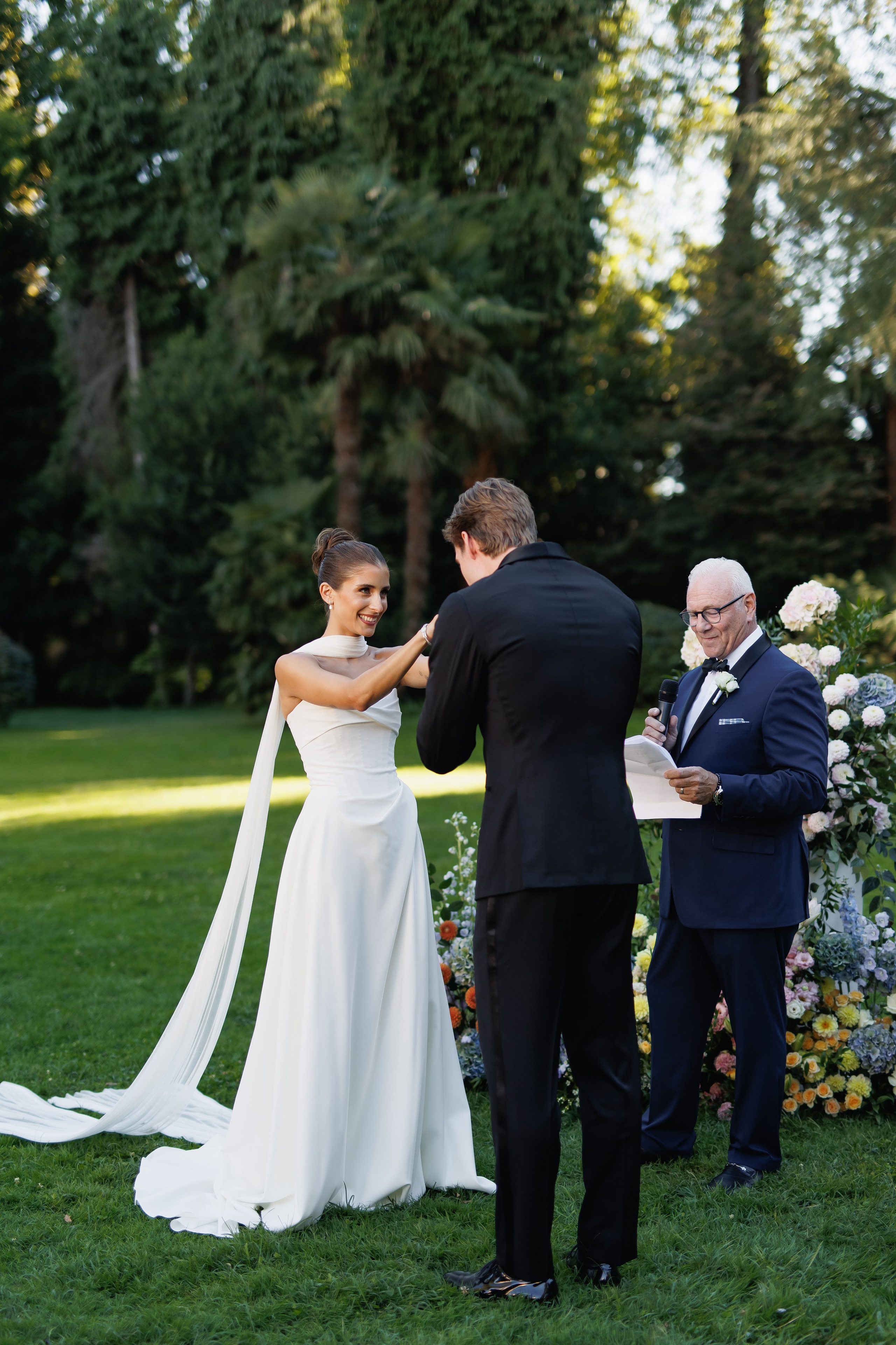 Wedding Photographer Lake Maggiore Como Italy. Wedding Photographer Rome Tuscany Como Sicily Puglia Amalfy Italy- Oksana Savenchuk