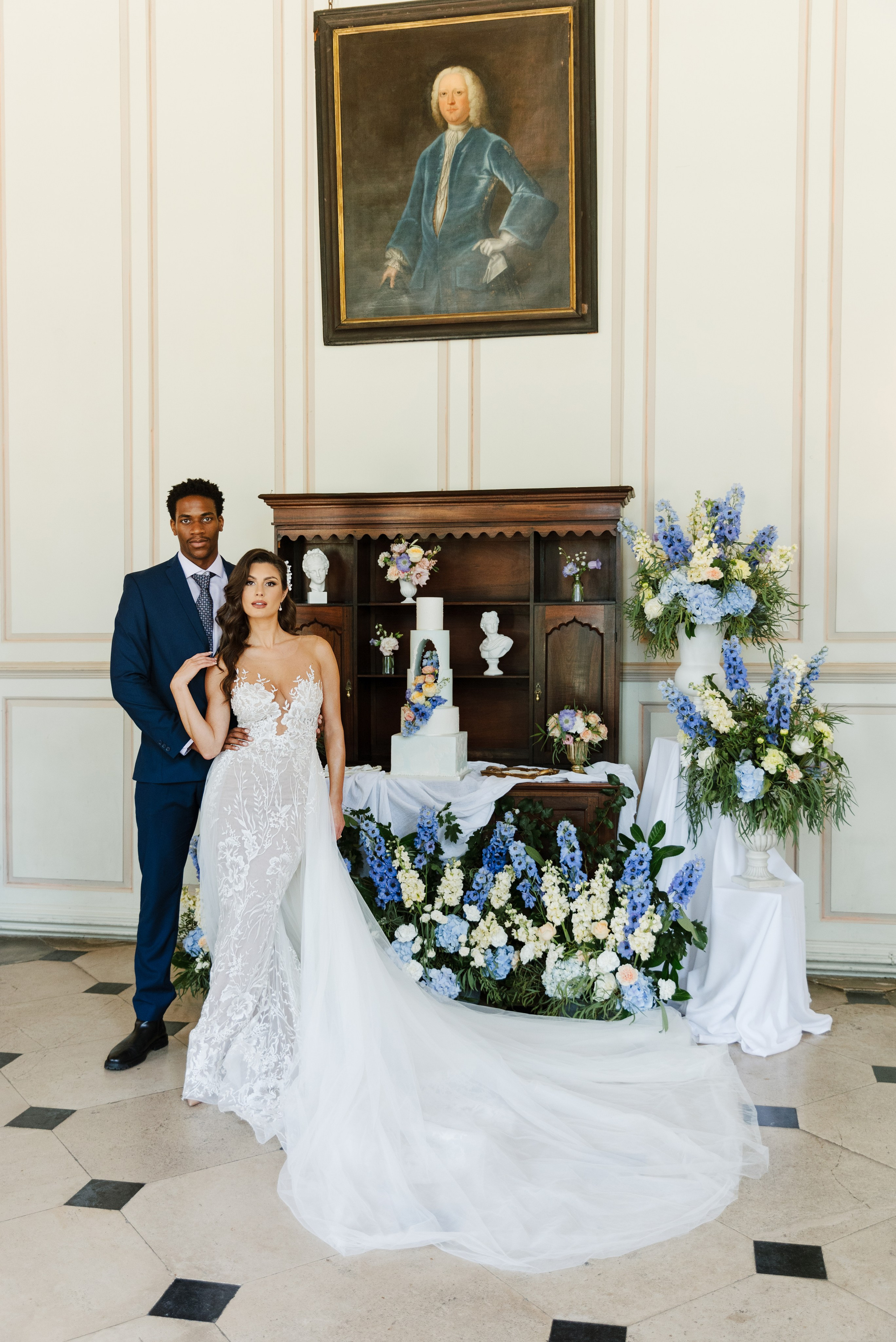 Regal Romance | Editorial Photoshoot at Gosfield Hall, London Estat. YES I DO PRODUCTION — Wedding photography&videography