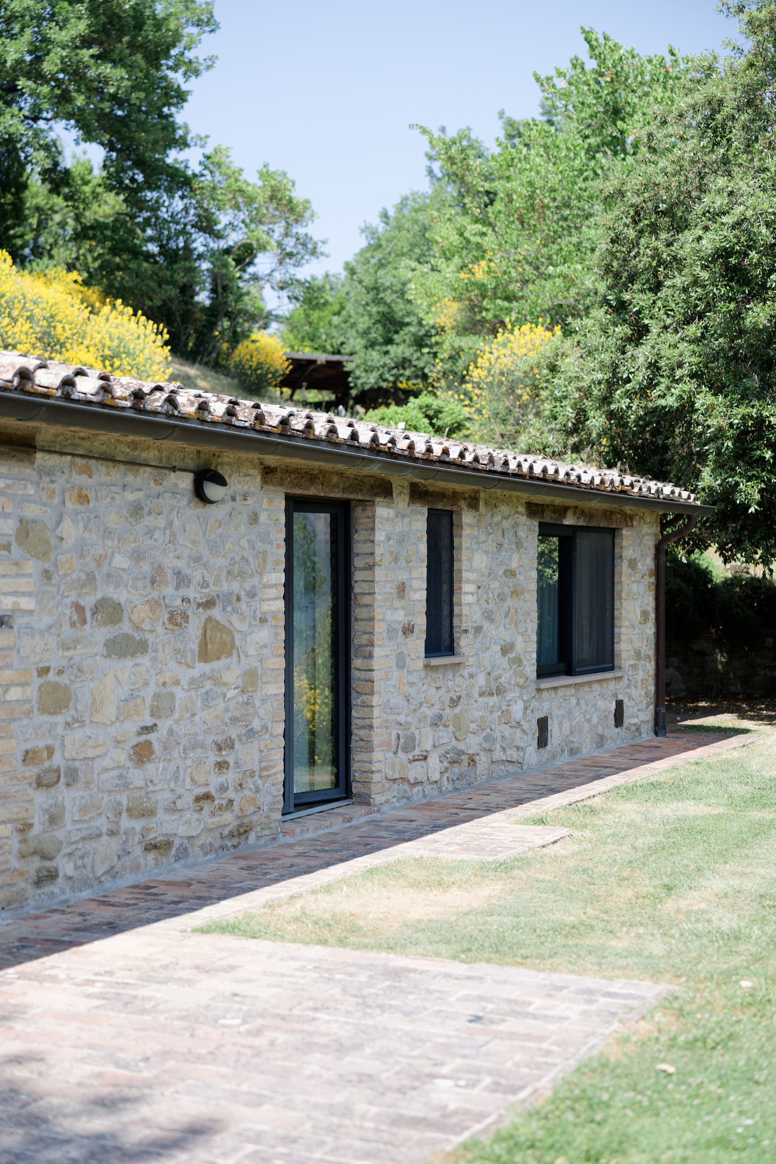 Wedding at Borgo Bastia Creti, Umbria