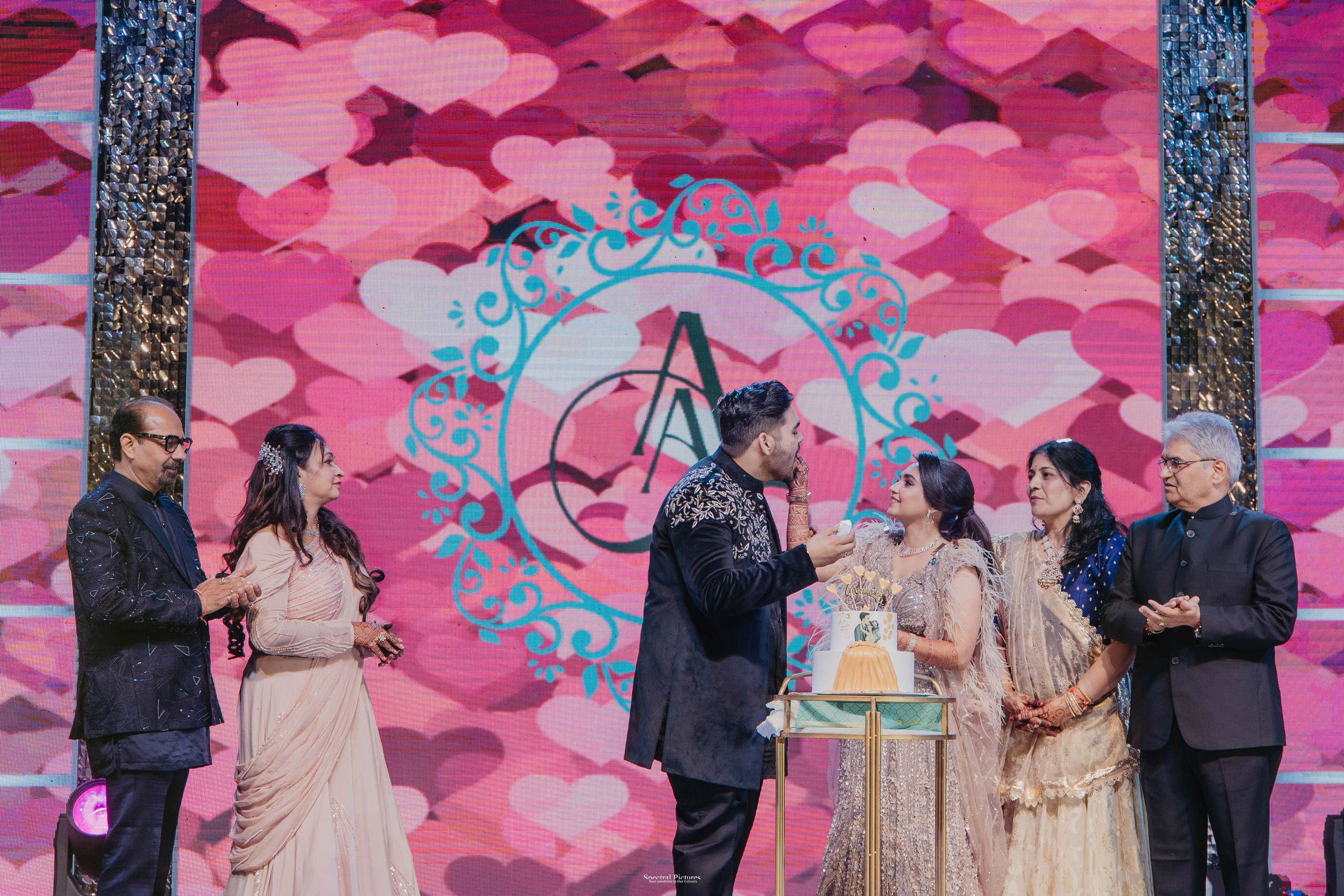 #ADIकीAESHहै