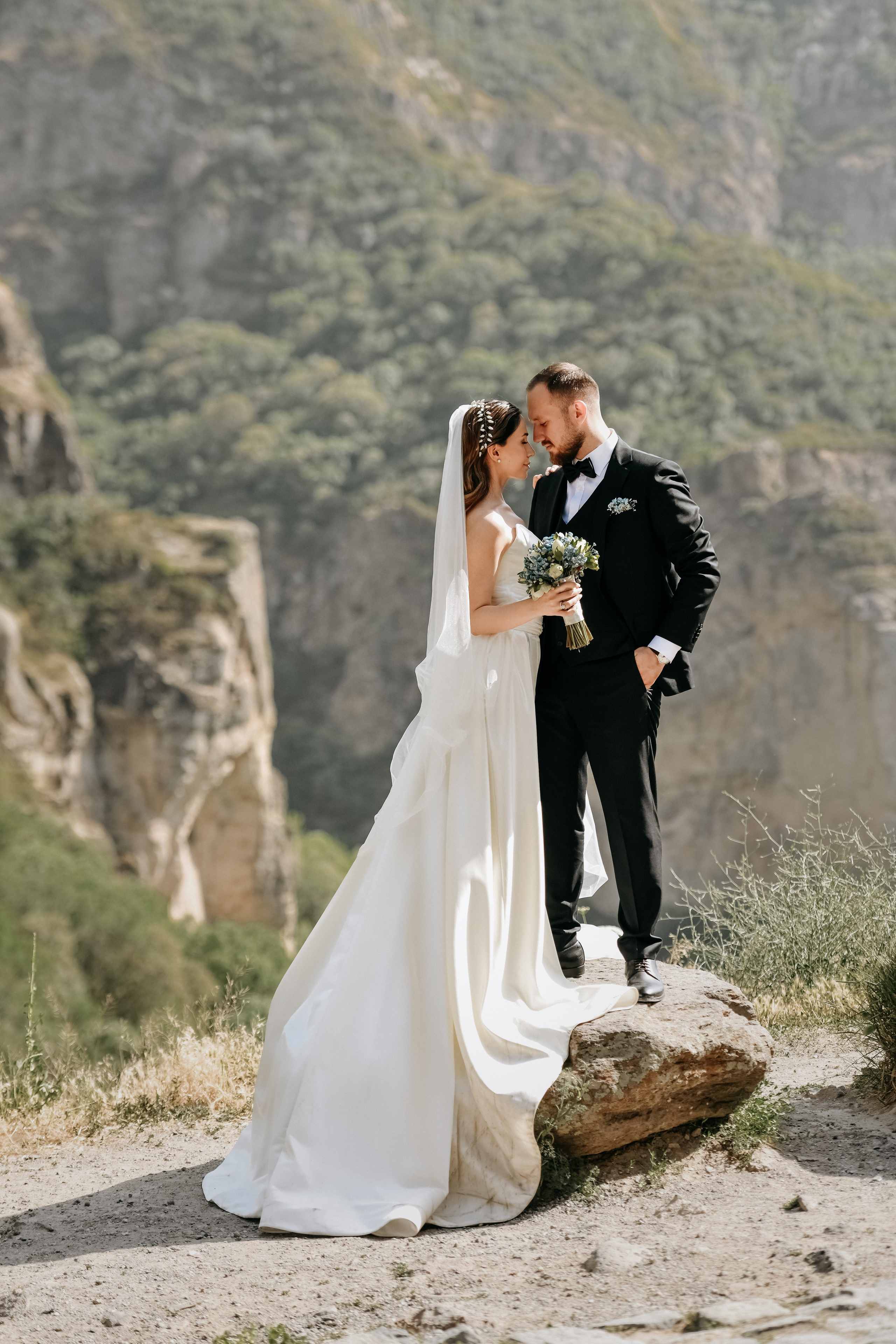 Armenian Wedding by GV Production. Wedding photos and video shooting in Armenia and all over the world!!! Photographer in Yerevan