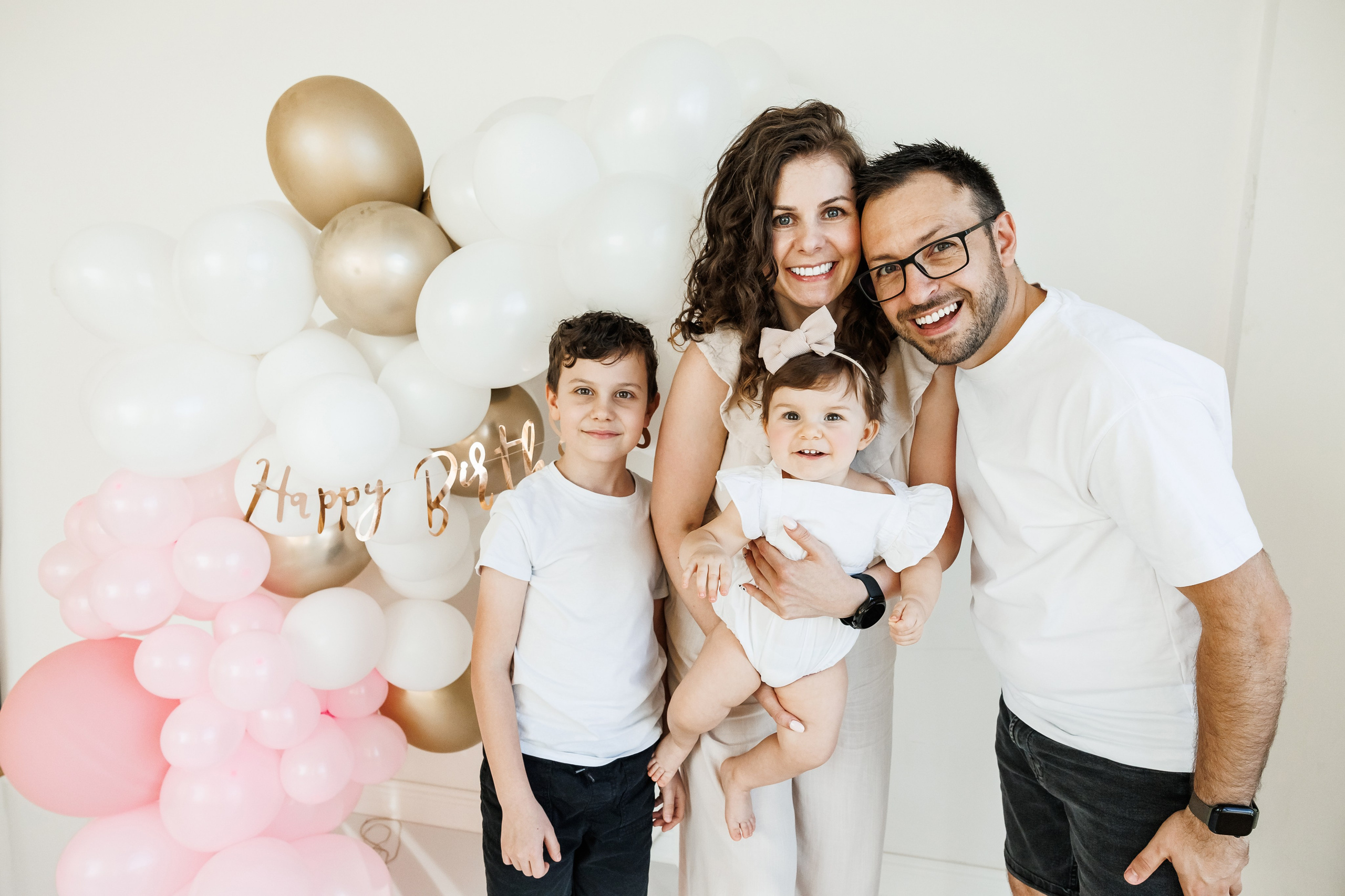 Фотосесия за първа годинка. Фотограф Ирина Йотова