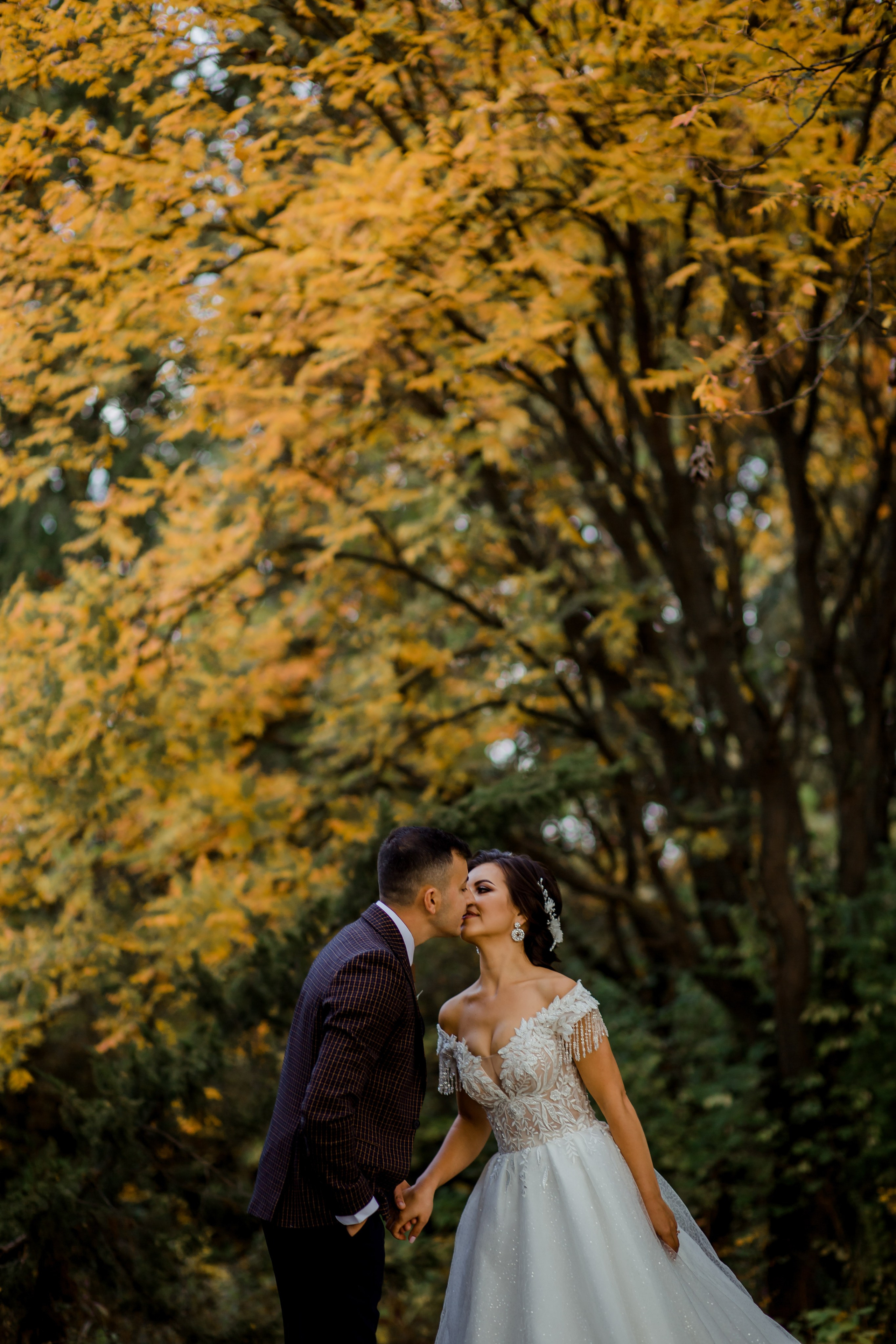 M & M. Crudueugen.com