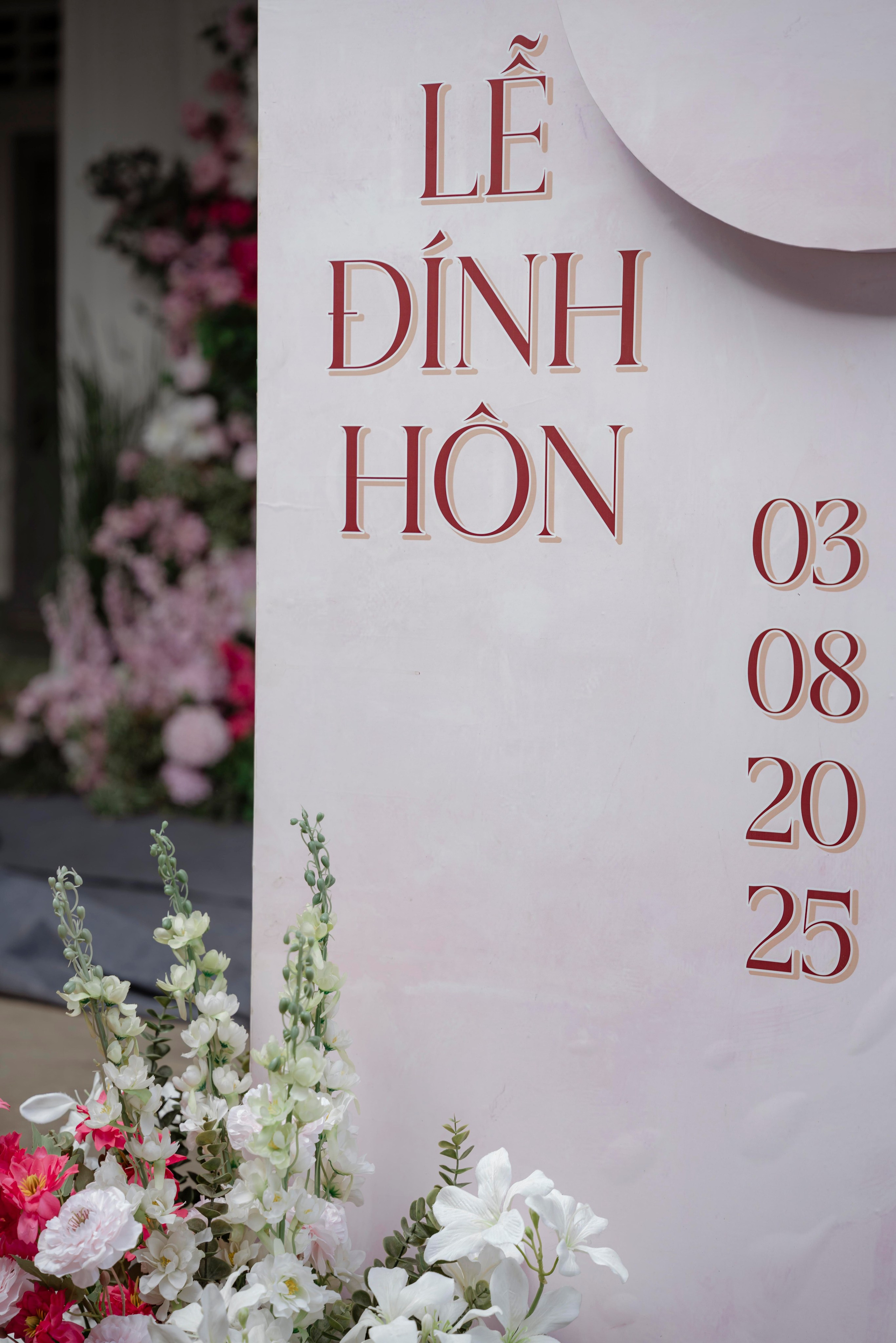 LINH & HUYEN. WEDDING PHOTOGRAPHER IN VIETNAM