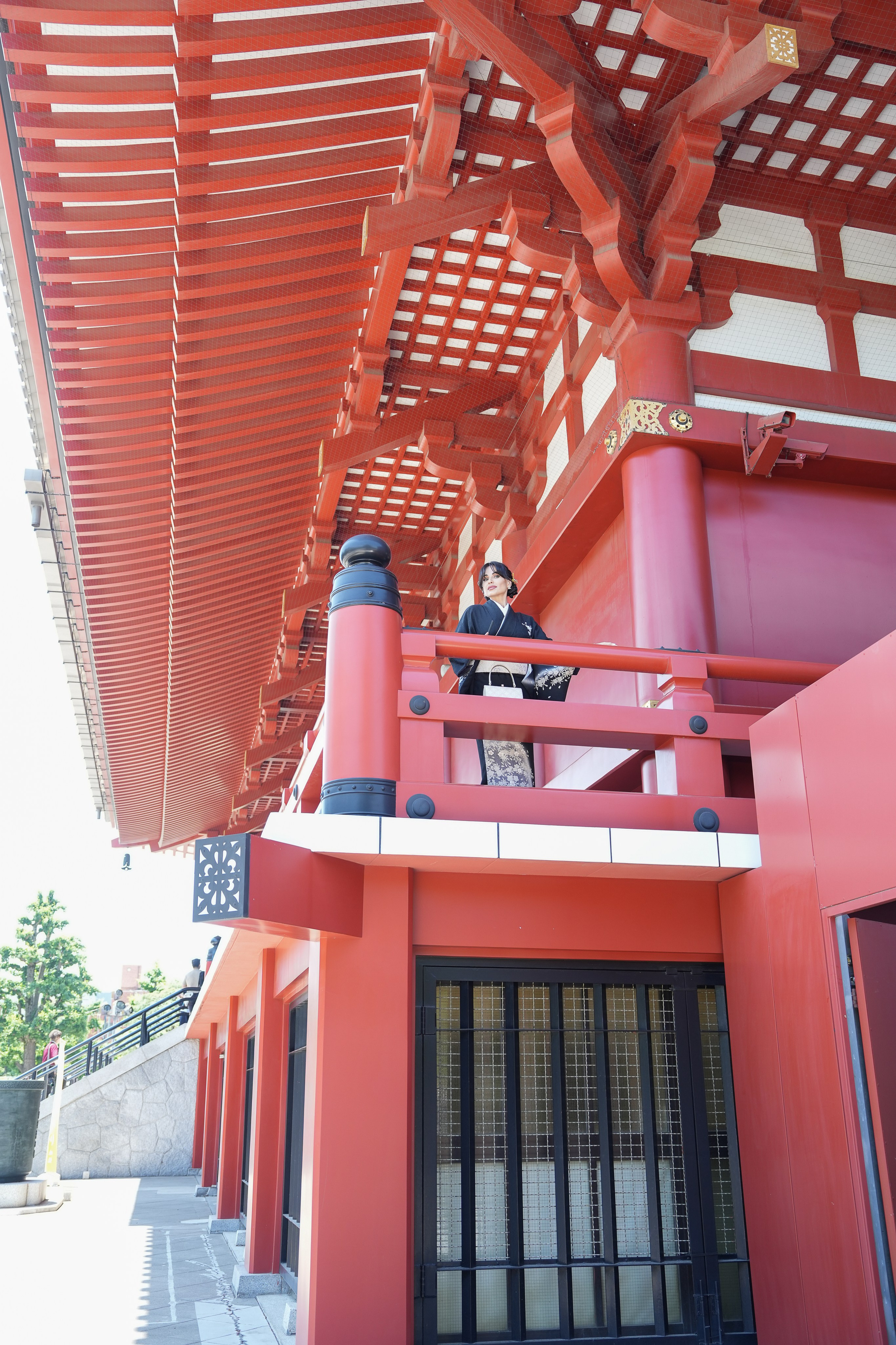 Съёмка в Кимоно возле храма. Фотограф в Токио Япония