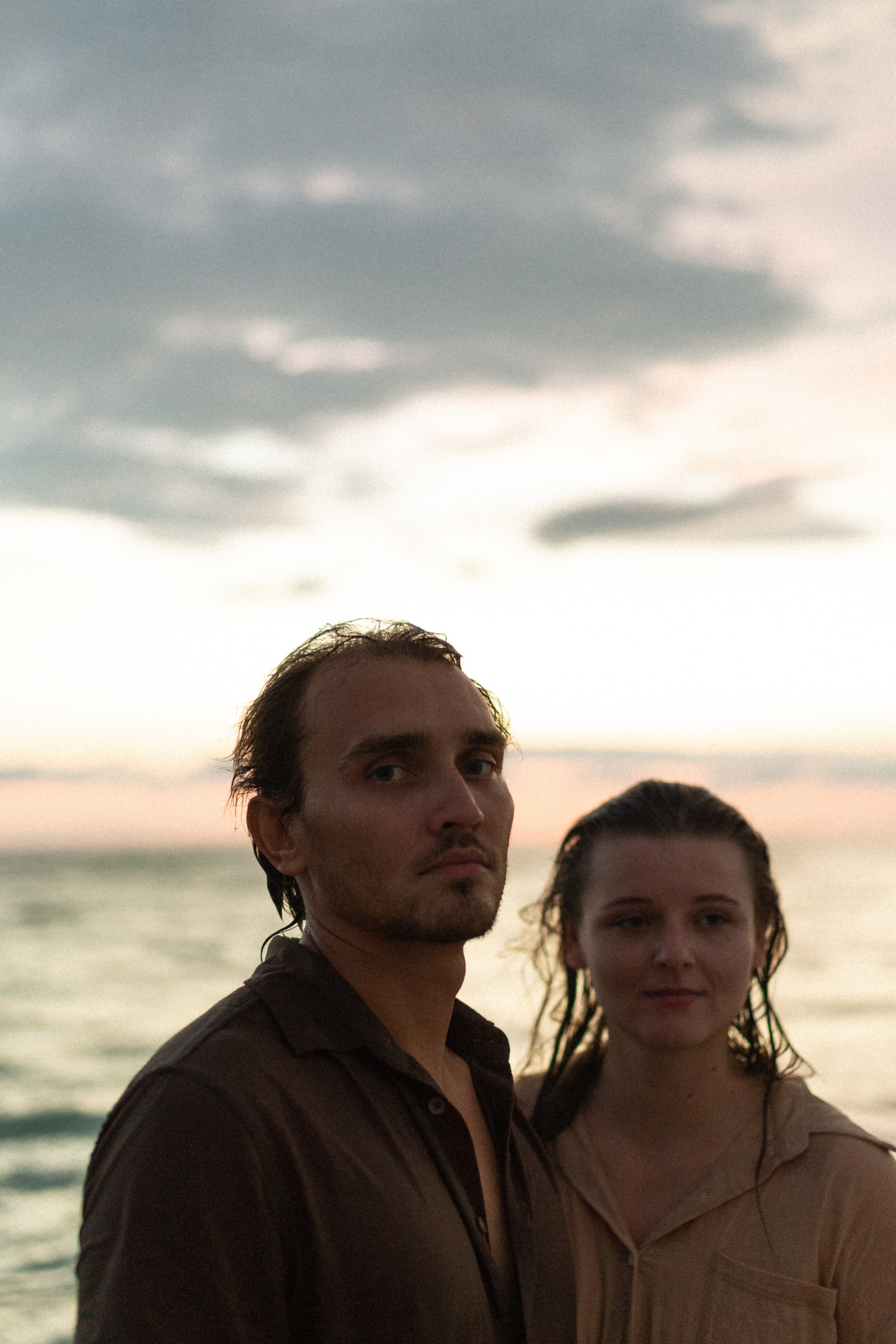 Olya & Misha. Ocean. Photographer Vladmir Gladkov