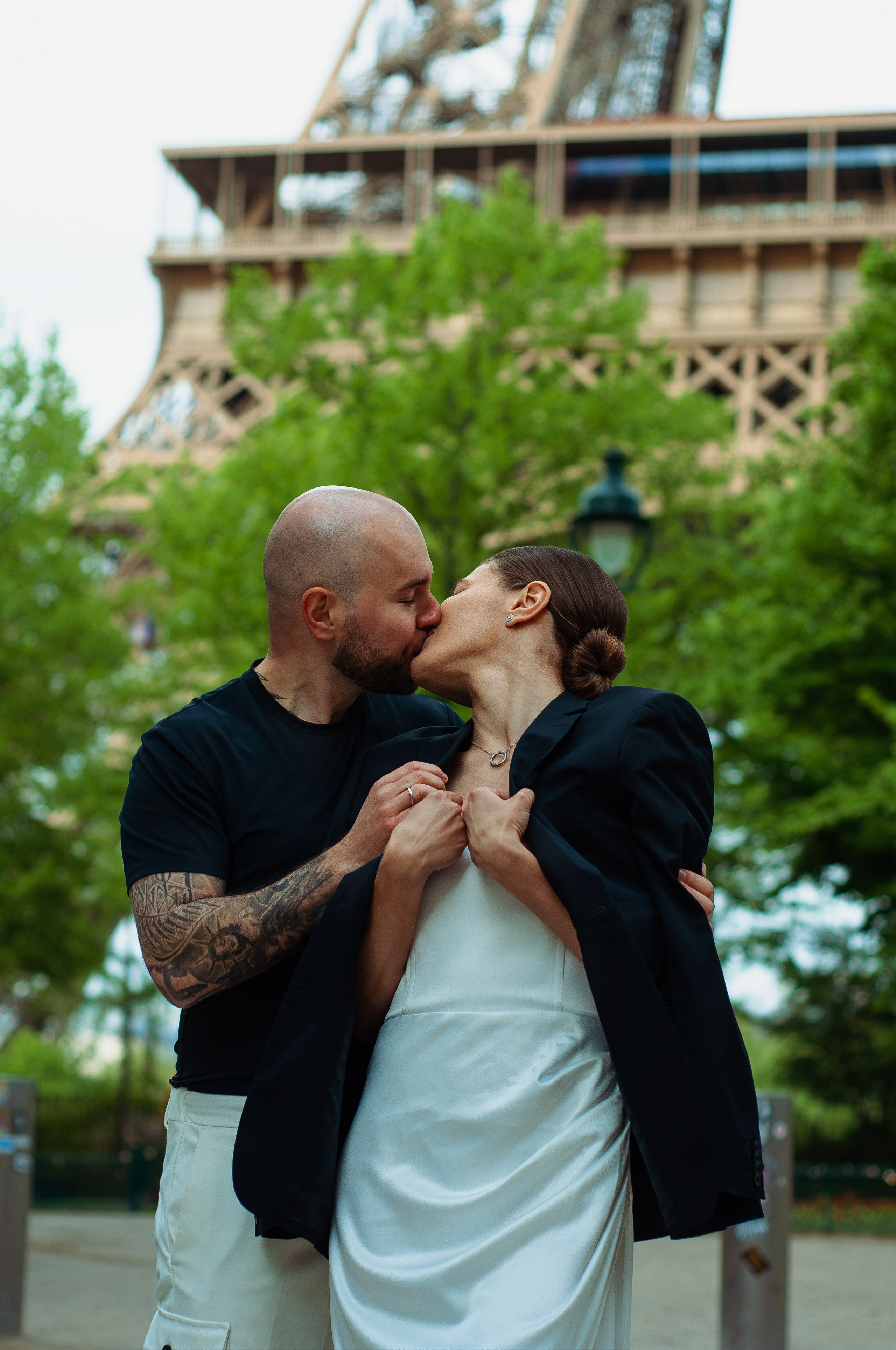 Elopement in Paris. Paris photographer — Polina Osipova
