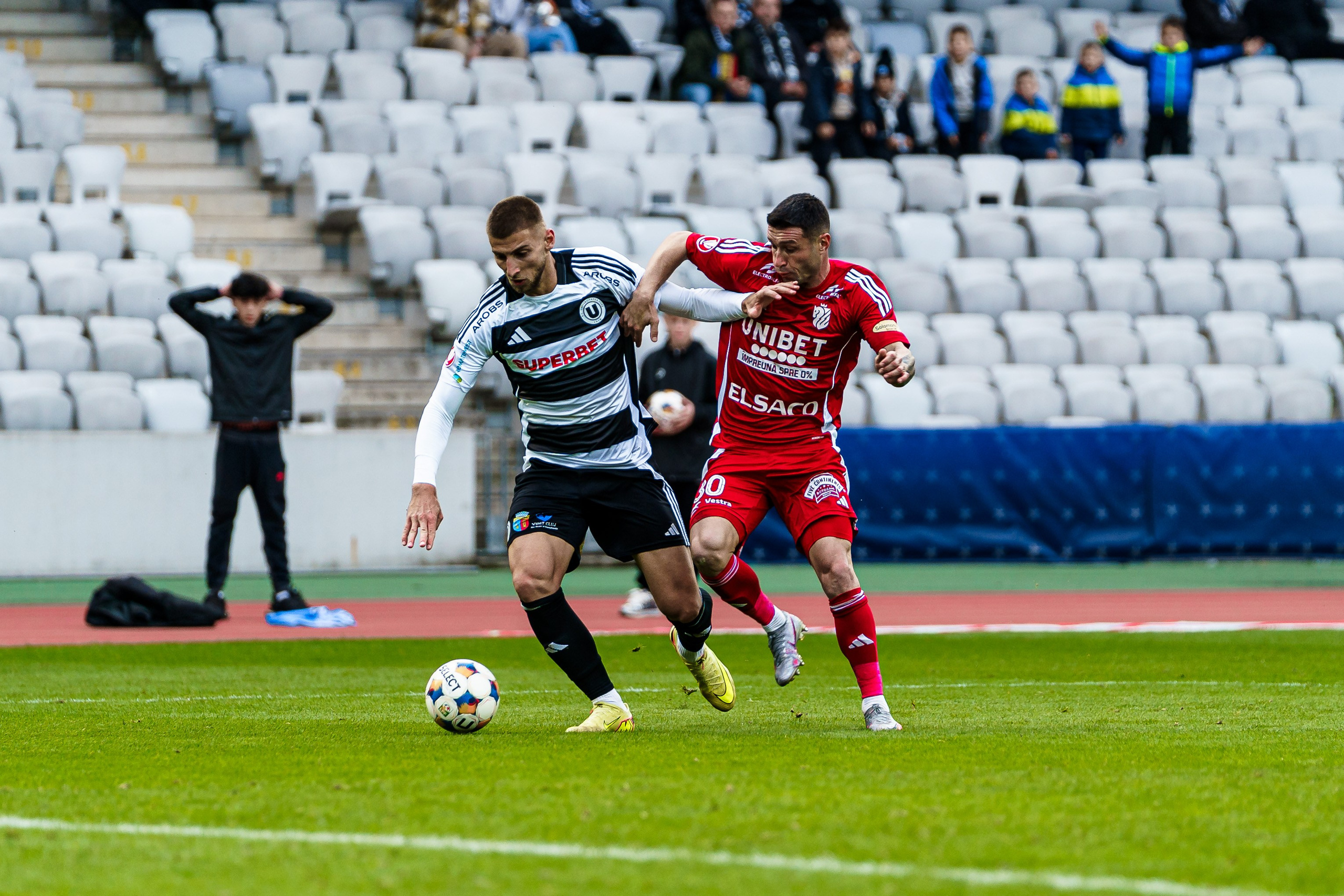 FOOTBALL. Alecsandru Braicu — Sports Photographer