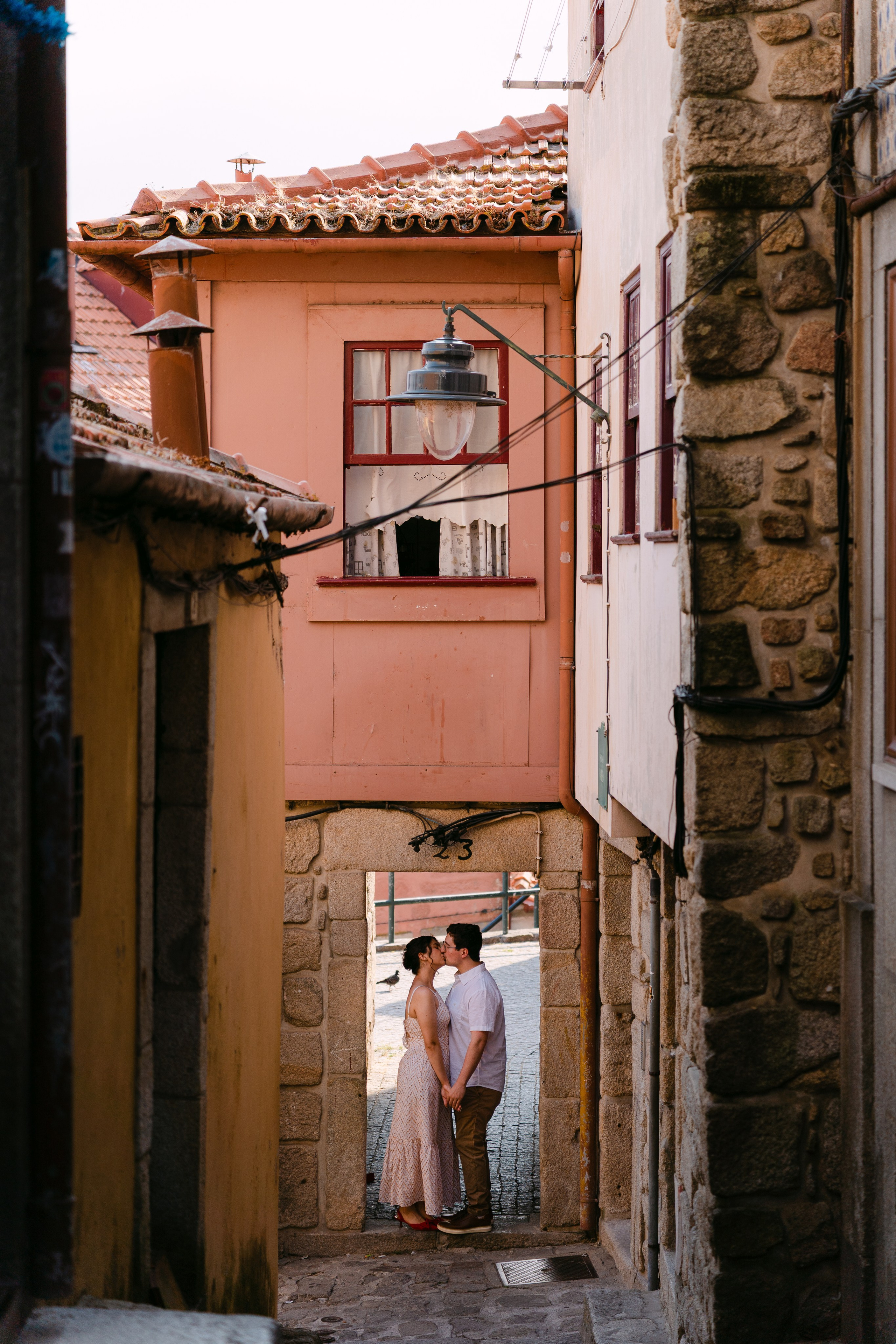 Wedding proposal at Senhor da Pedra. Fotógrafo de casamentos e ensaios para casais em Porto