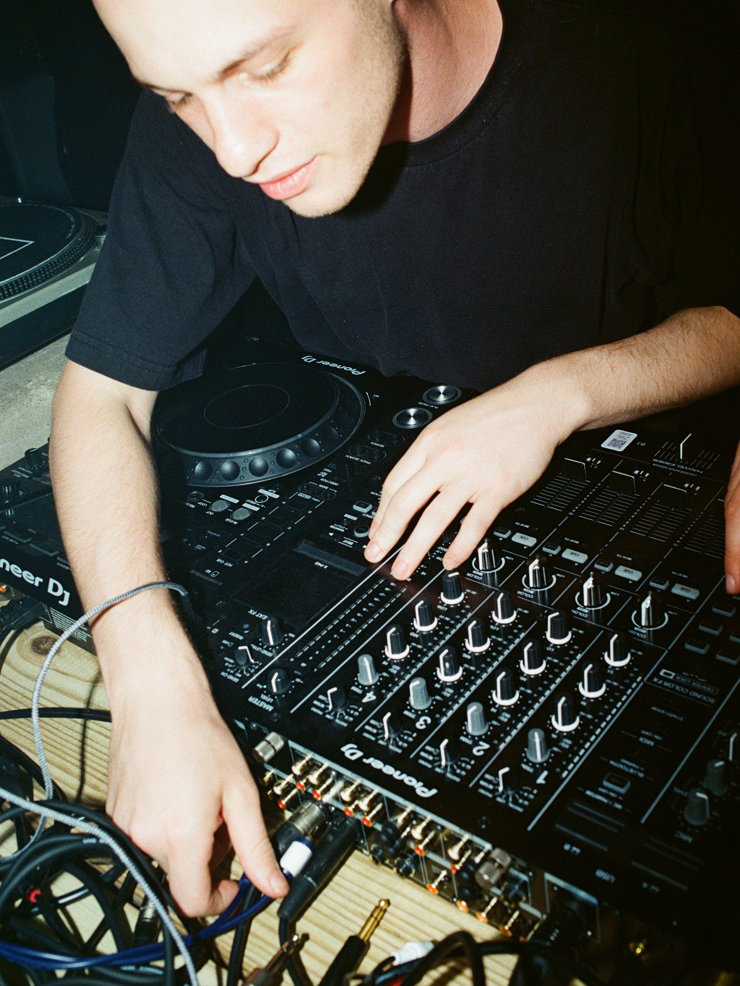 BEHIND THE SCENES. 35mm Photography by Brad Zgonena based in Chicago, IL