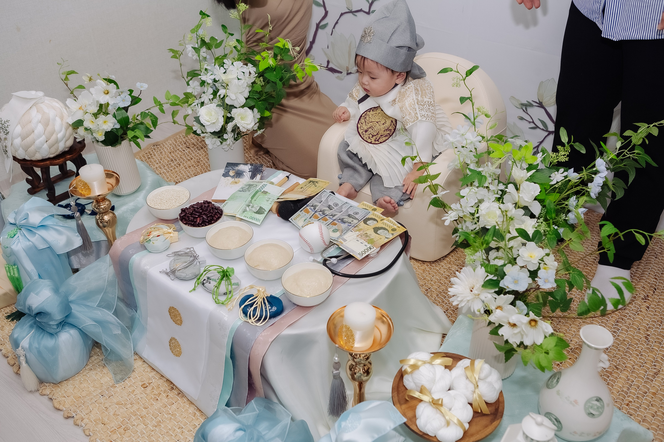 Тео дома и в ресторане. Фотограф беременности, ньюборн и годовасиков в Корее Жанна Хан