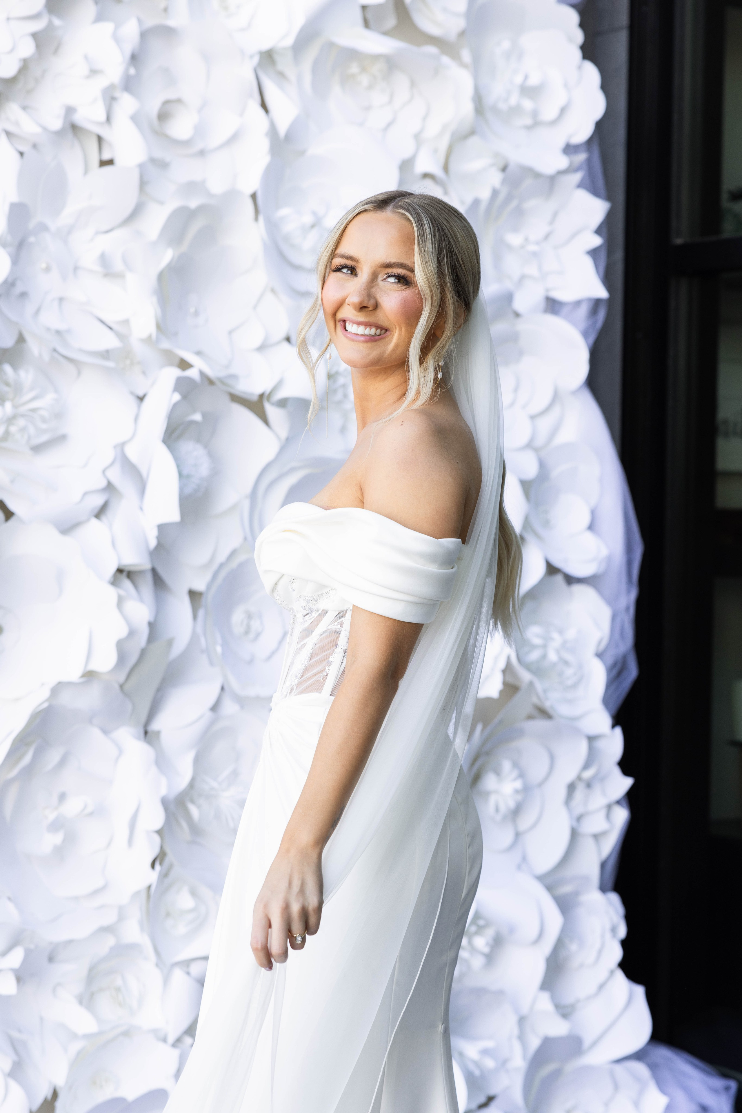 Beautiful Lakeside Wedding Photography. Wedding photography and videography in Regina, Saskatchewan